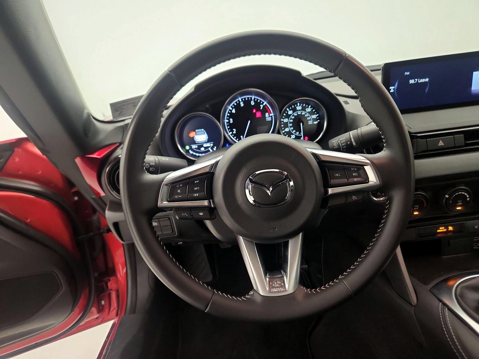 Thumbnail: 2025 Mazda MX-5 Miata - 10
