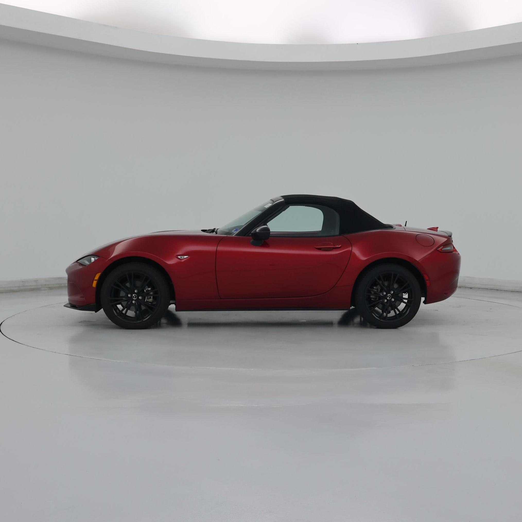 Thumbnail: 2025 Mazda MX-5 Miata - 3