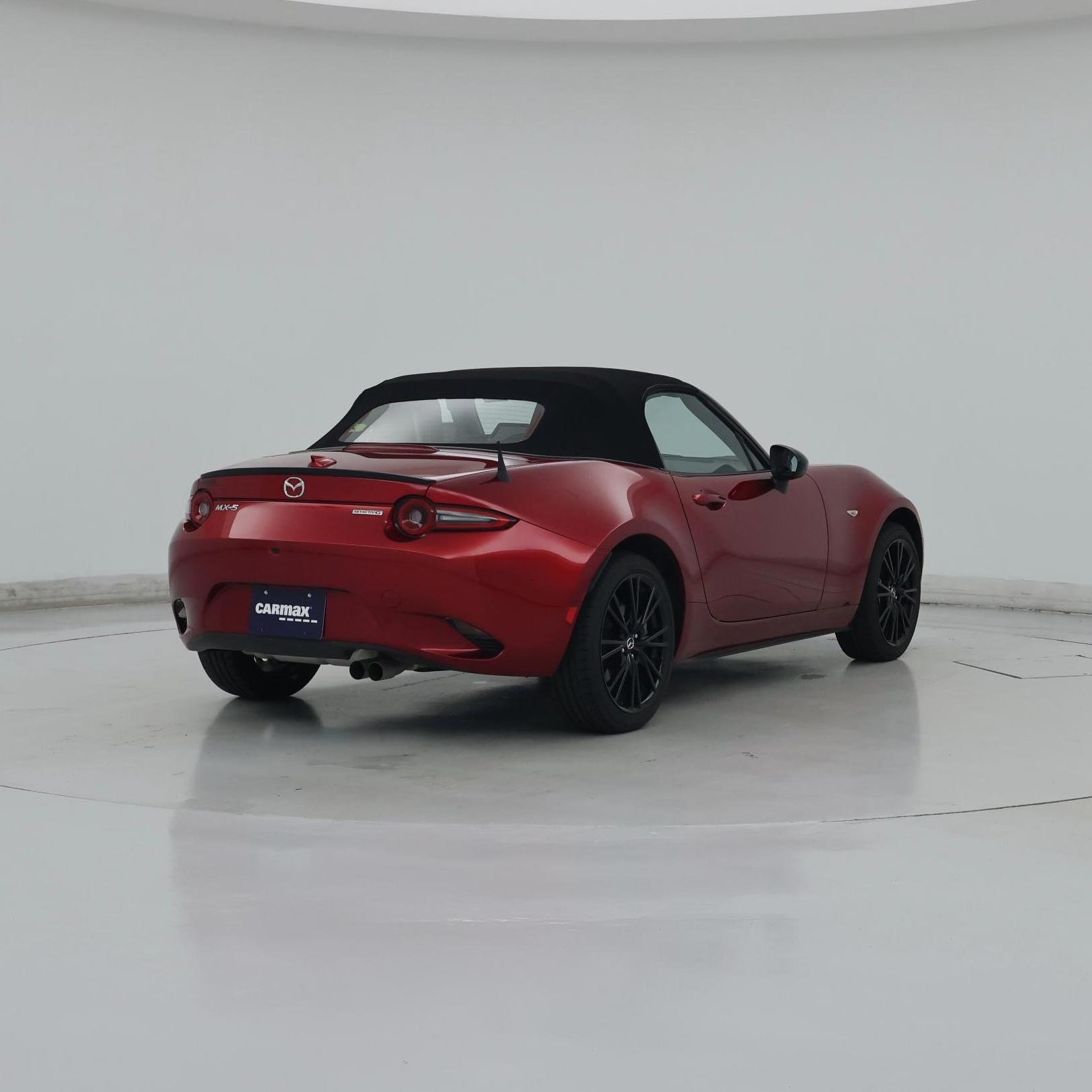 Thumbnail: 2025 Mazda MX-5 Miata - 8