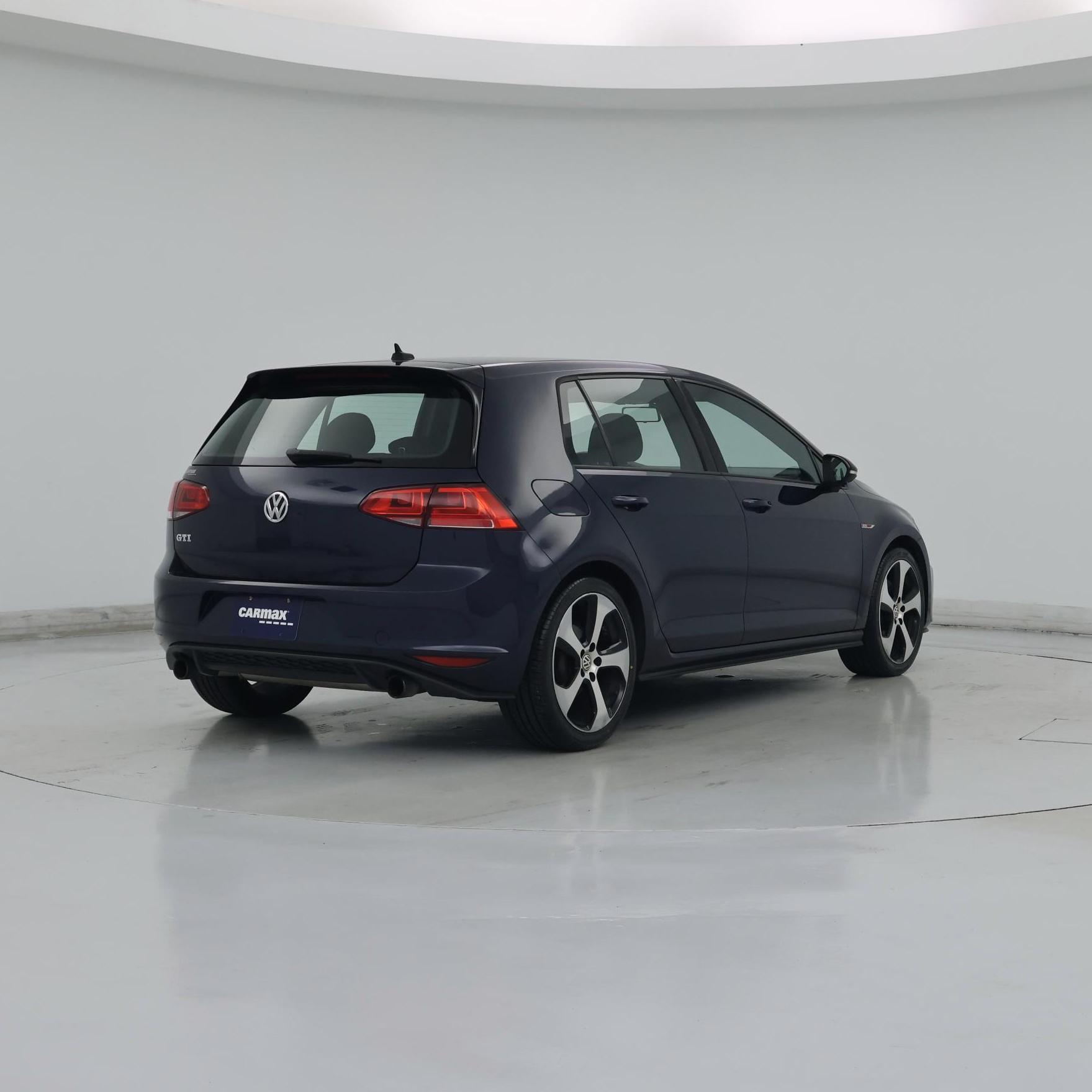 Thumbnail: 2017 Volkswagen Golf - 8