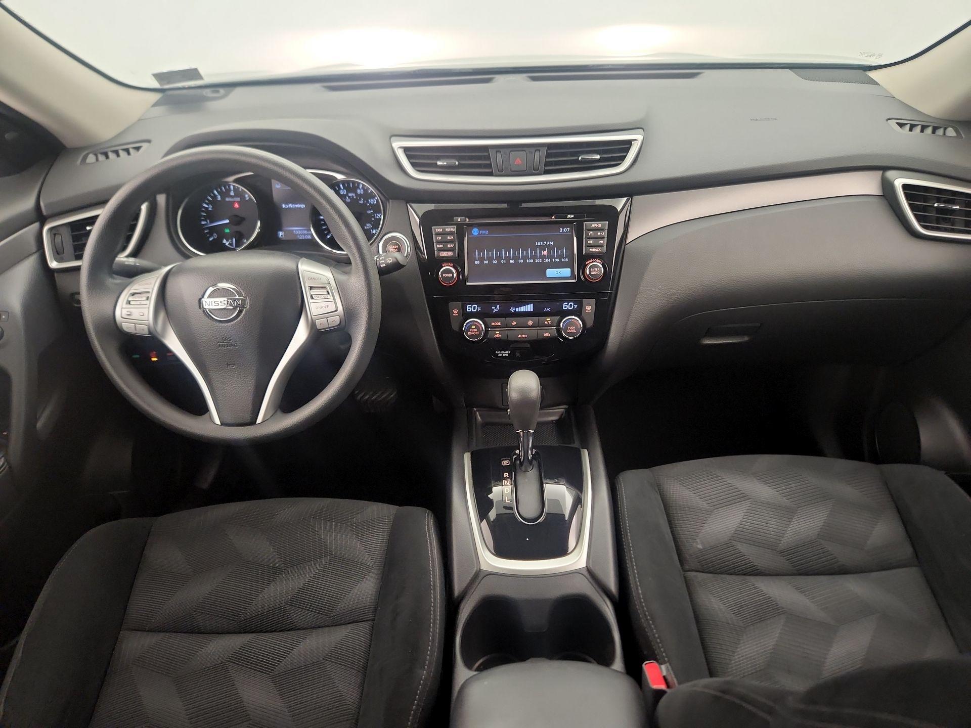 Thumbnail: 2015 Nissan Rogue - 9