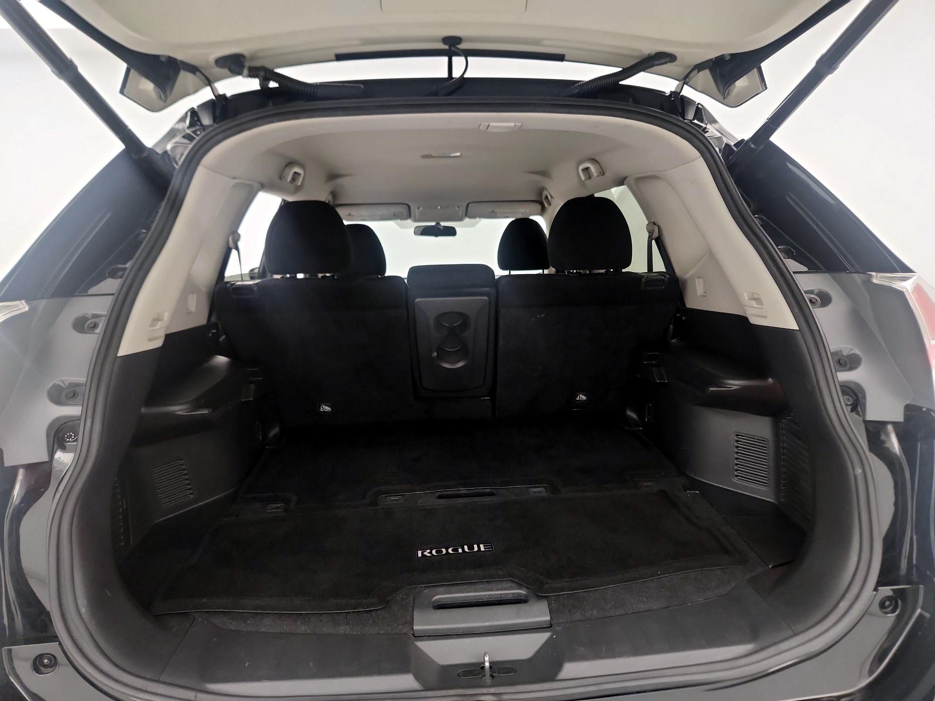 Thumbnail: 2015 Nissan Rogue - 20