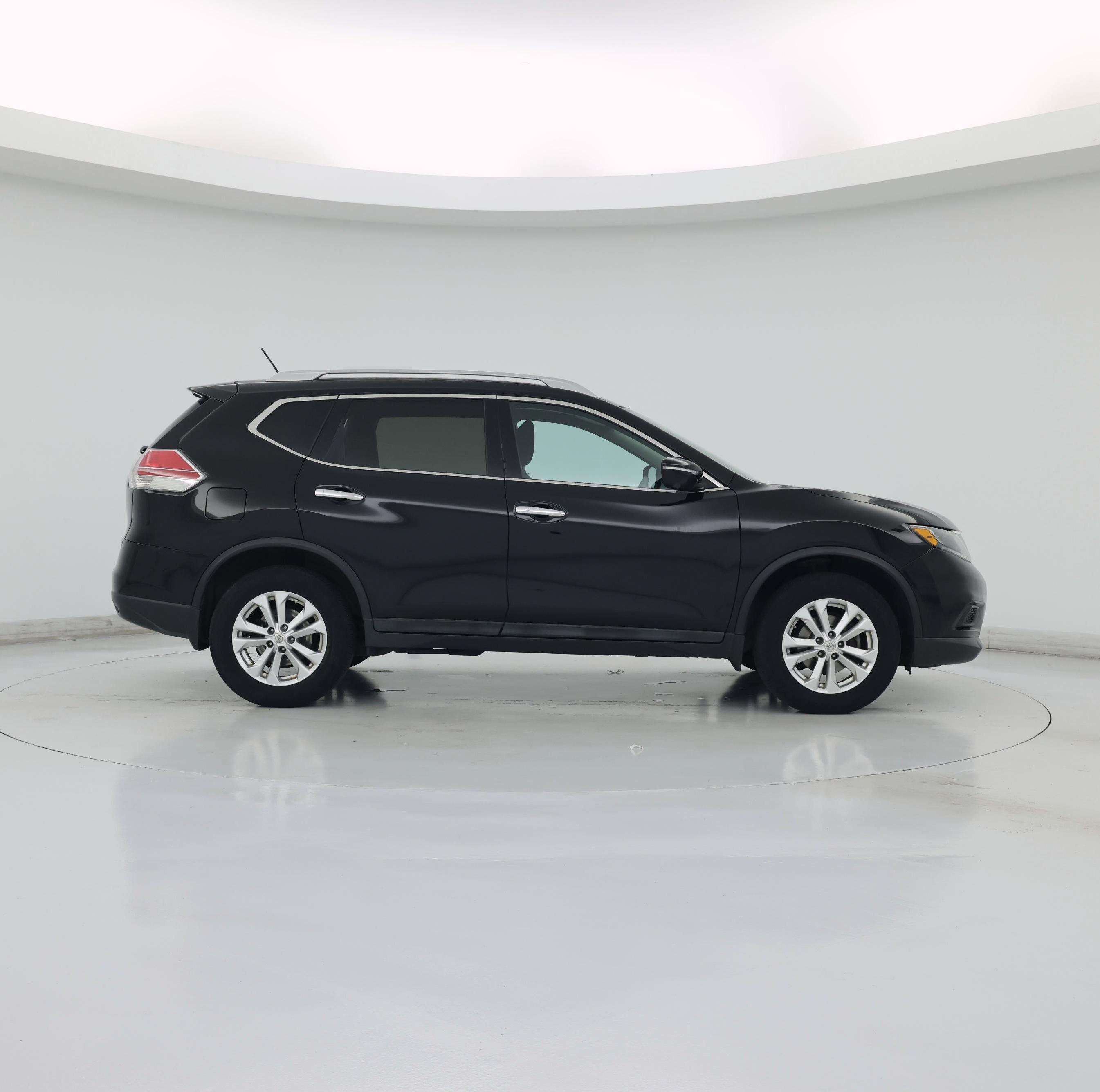 Thumbnail: 2015 Nissan Rogue - 7