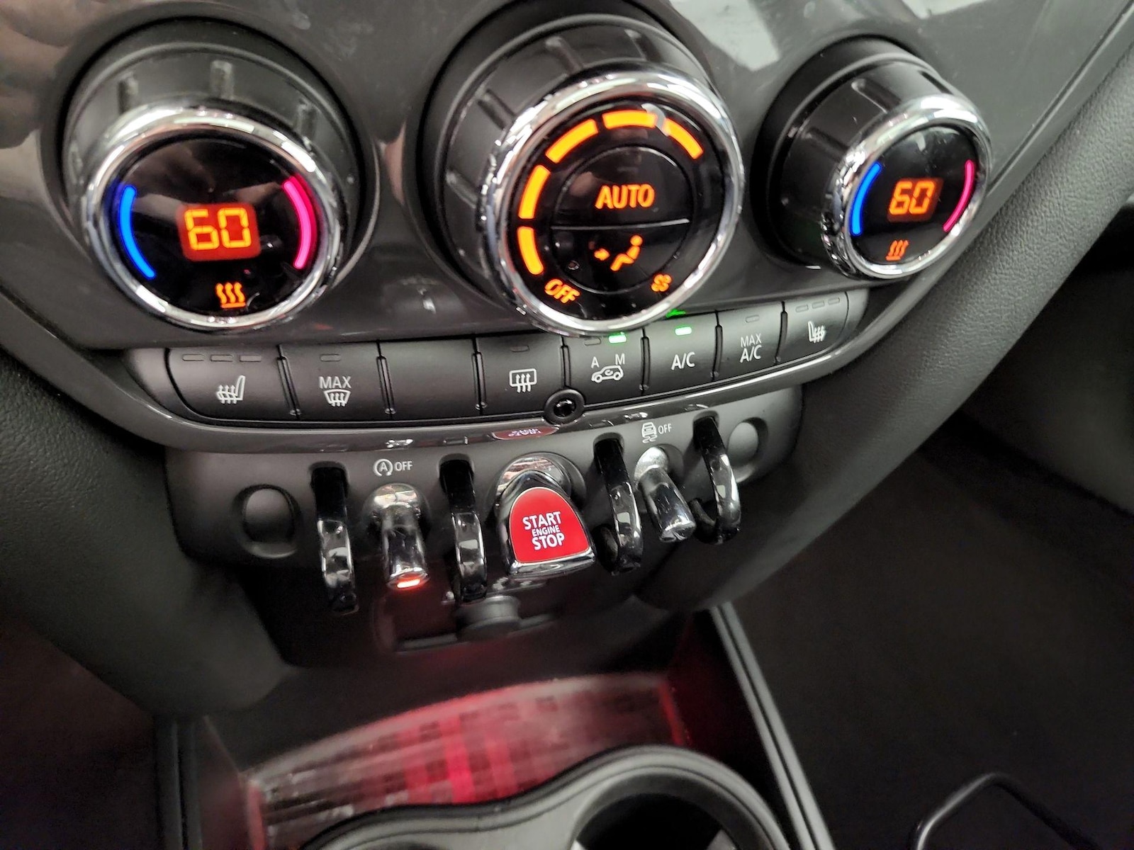 2017 MINI Countryman Base - Photo 16