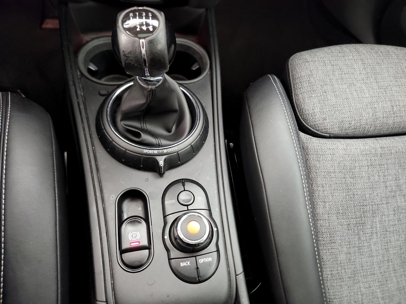 2017 MINI Countryman Base - Photo 17