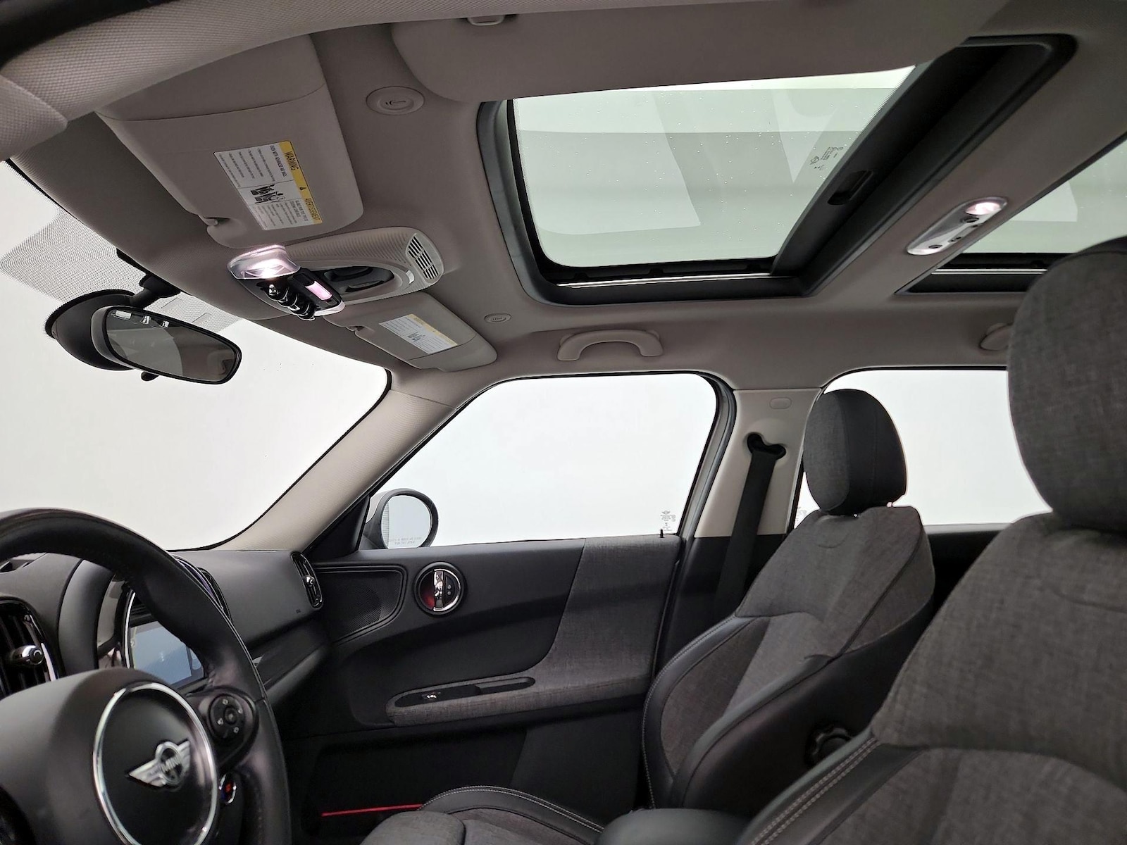 2017 MINI Countryman Base - Photo 19