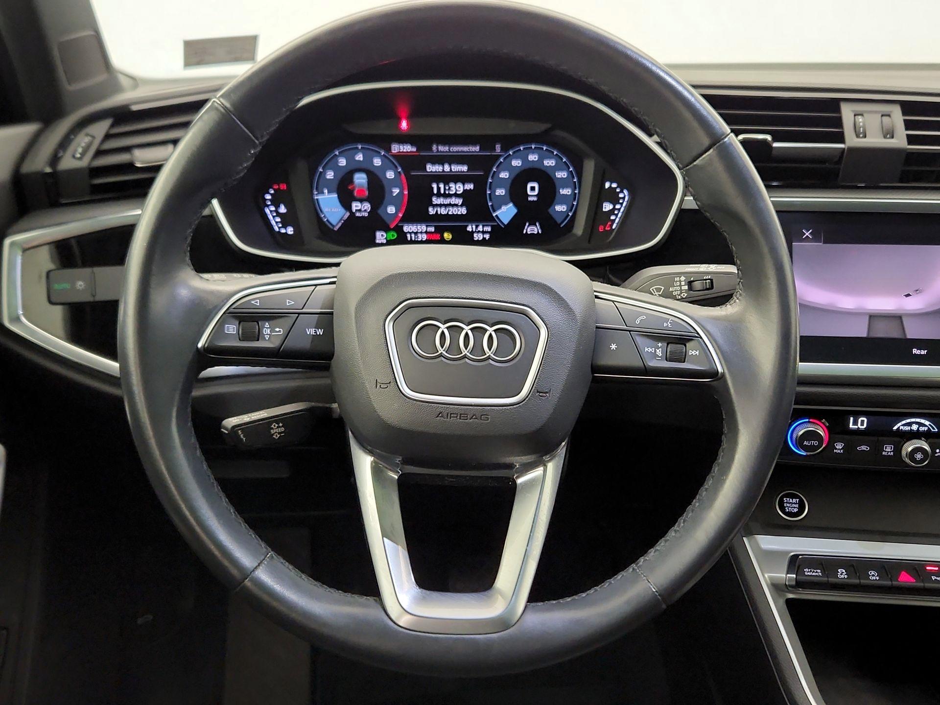 Thumbnail: 2022 Audi Q3 - 10