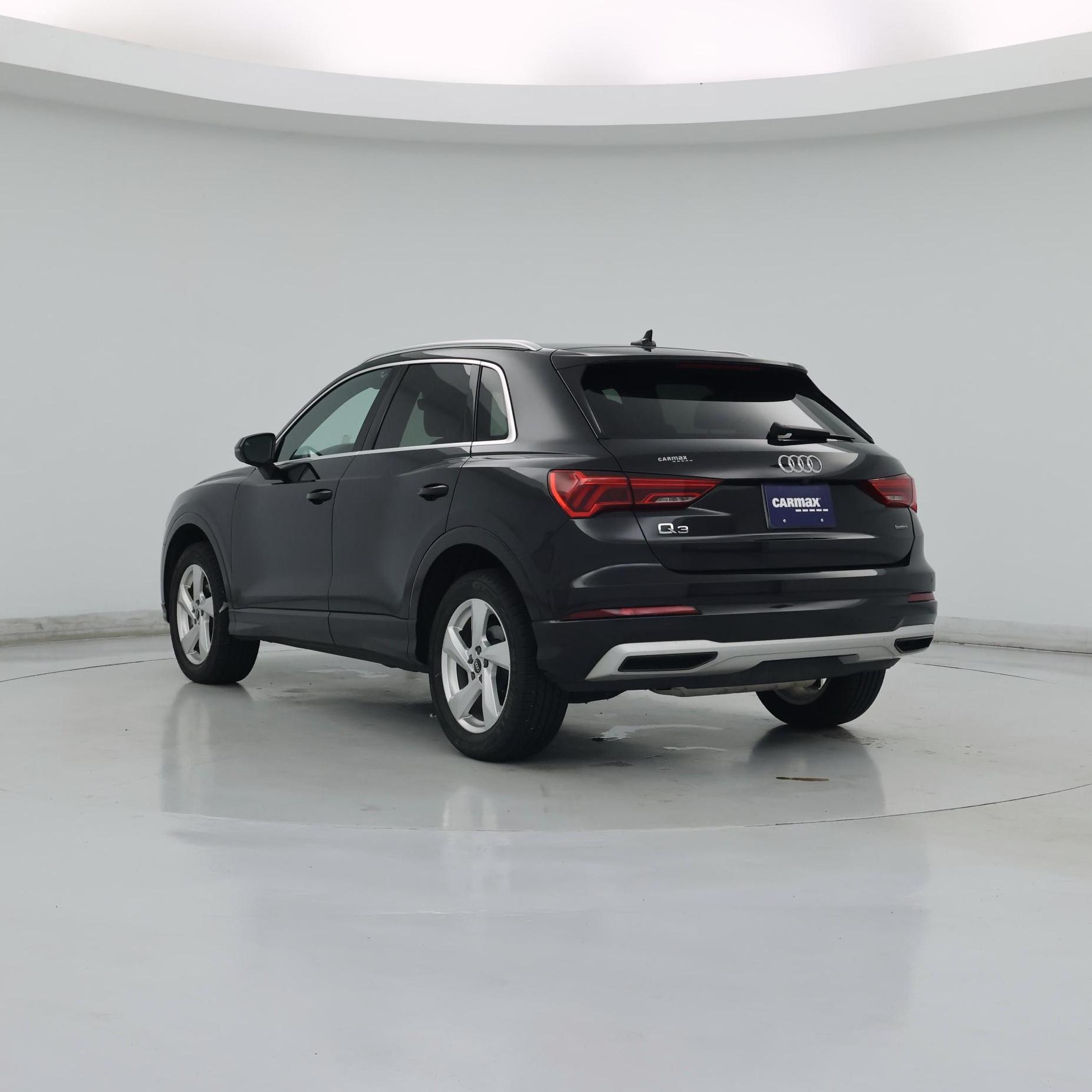 Thumbnail: 2022 Audi Q3 - 2