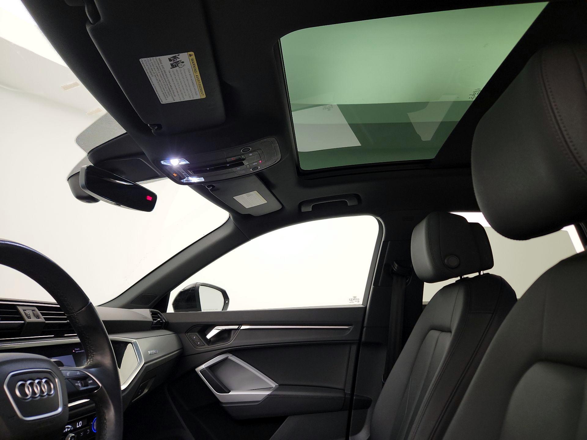 Thumbnail: 2022 Audi Q3 - 19