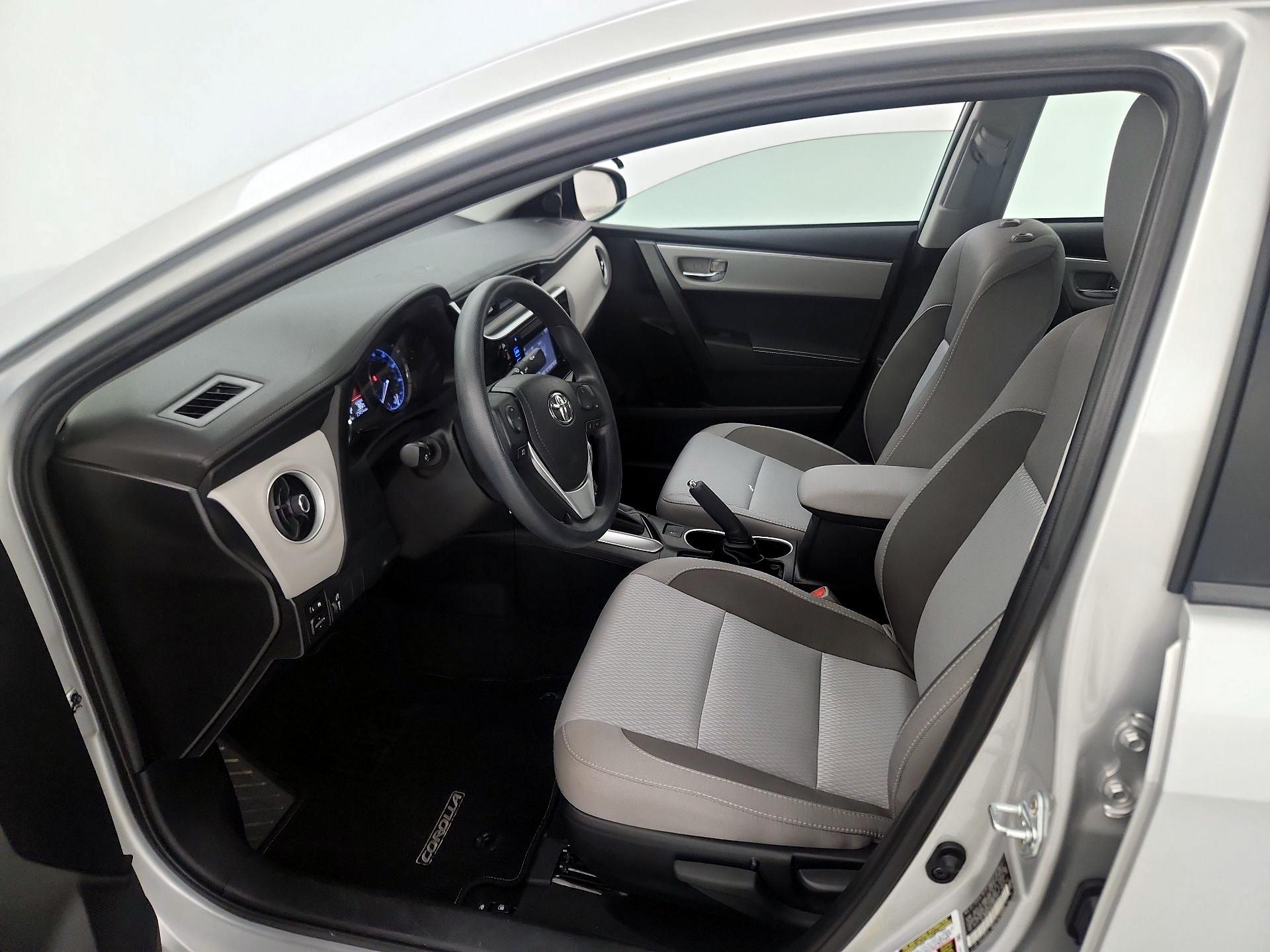 Thumbnail: 2017 Toyota Corolla - 11
