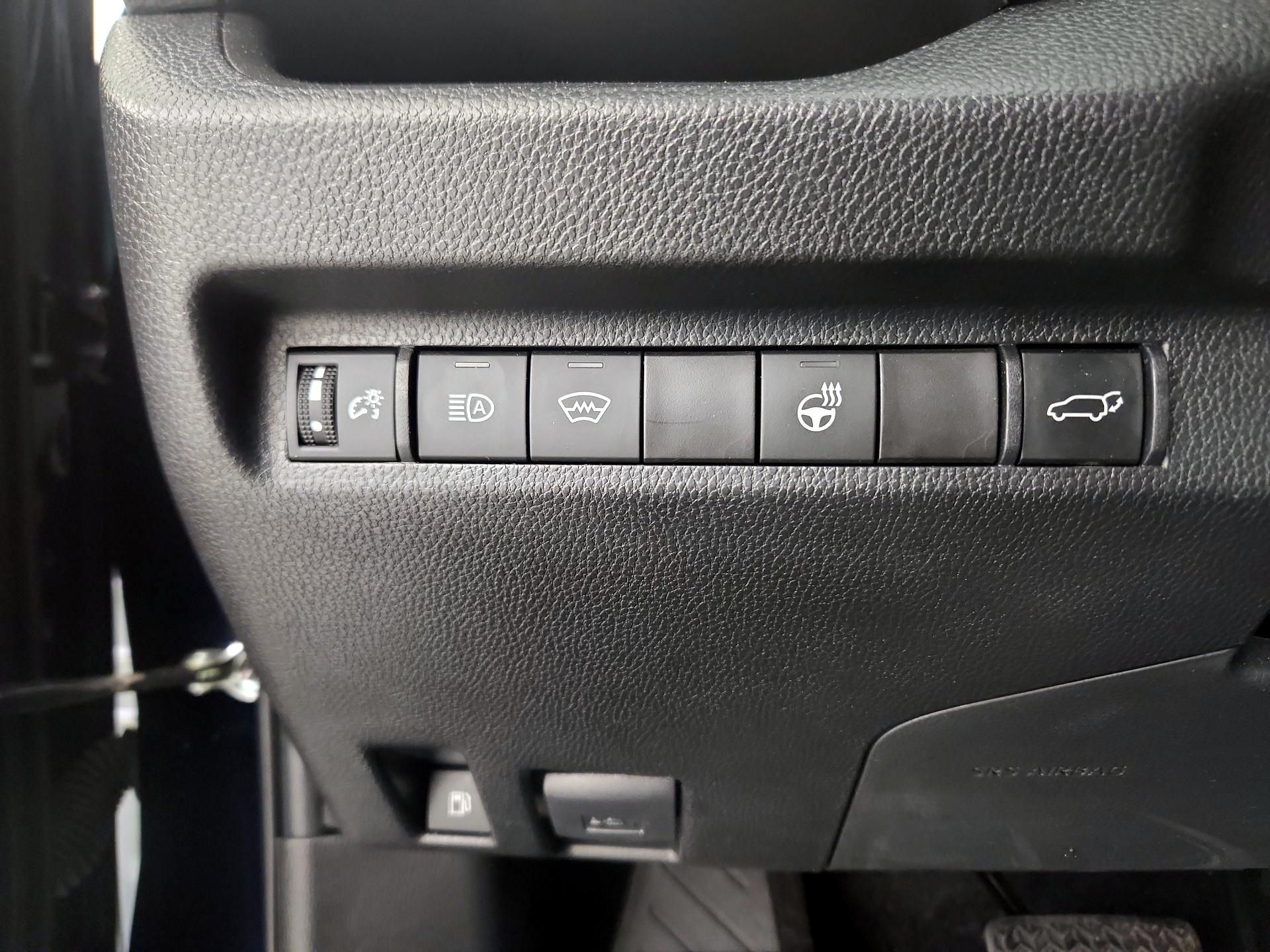 Thumbnail: 2024 Toyota RAV4 - 13