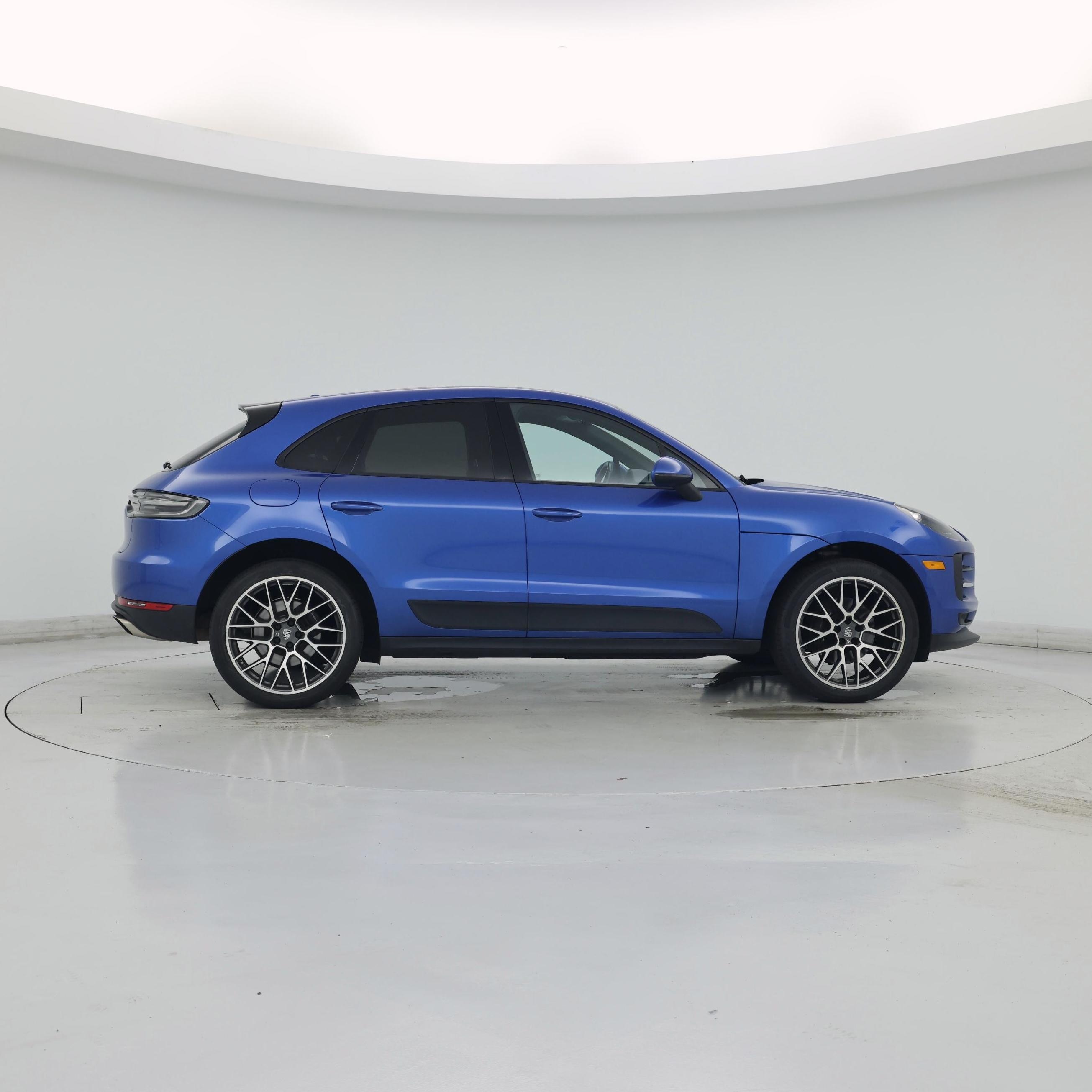 Thumbnail: 2020 Porsche Macan - 7