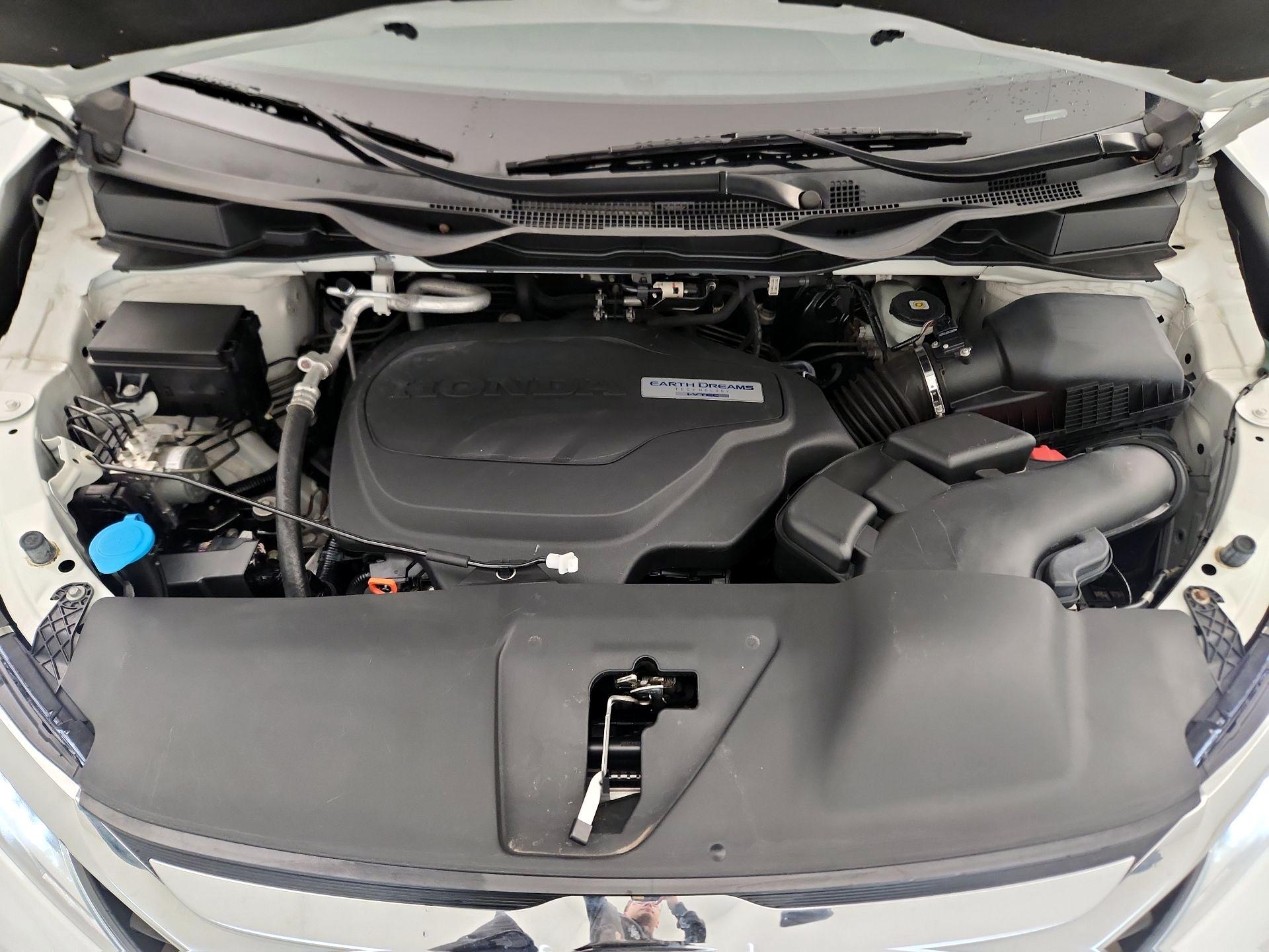 Thumbnail: 2019 Honda Odyssey - 18