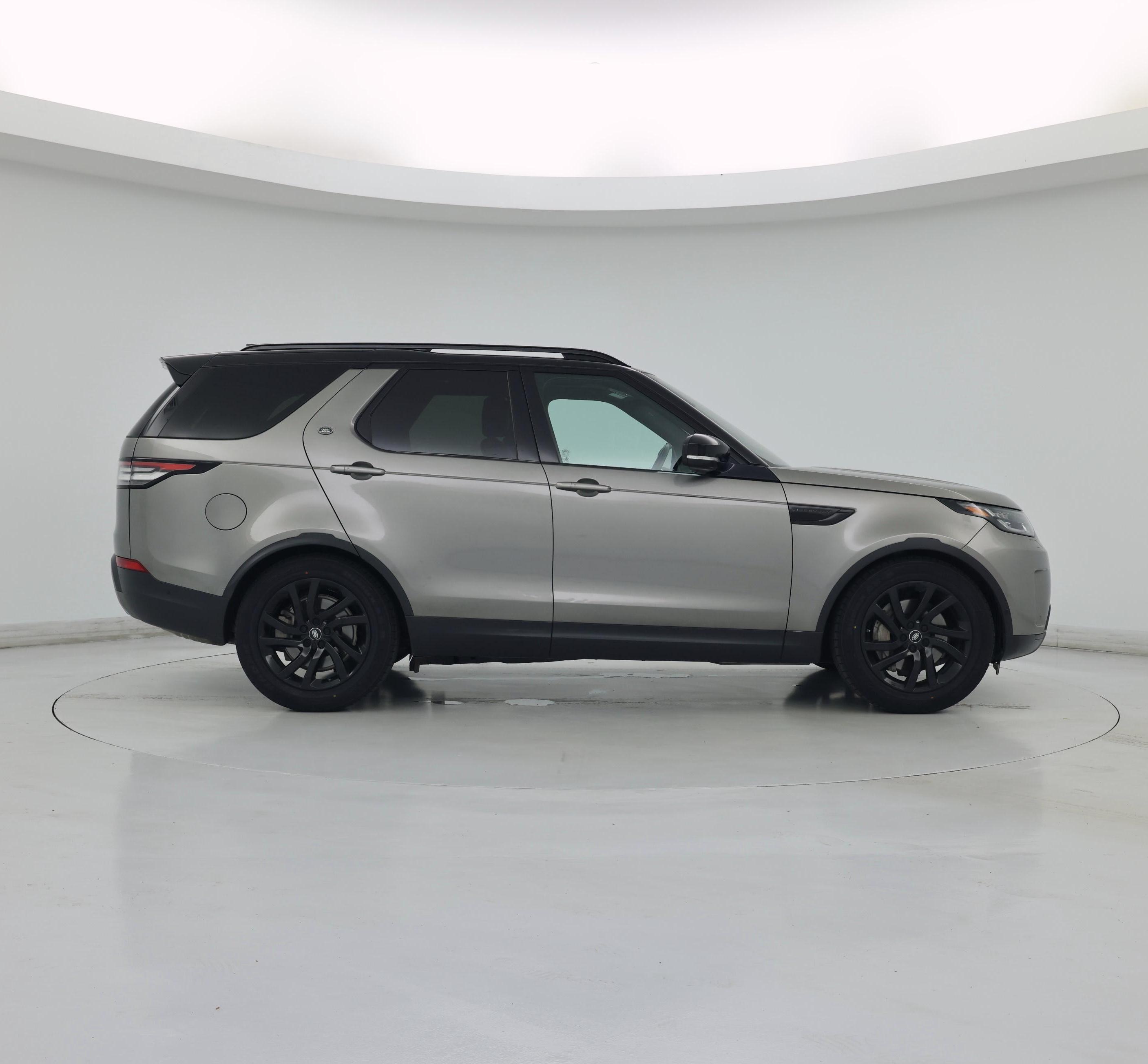 Thumbnail: 2019 Land Rover Discovery - 7