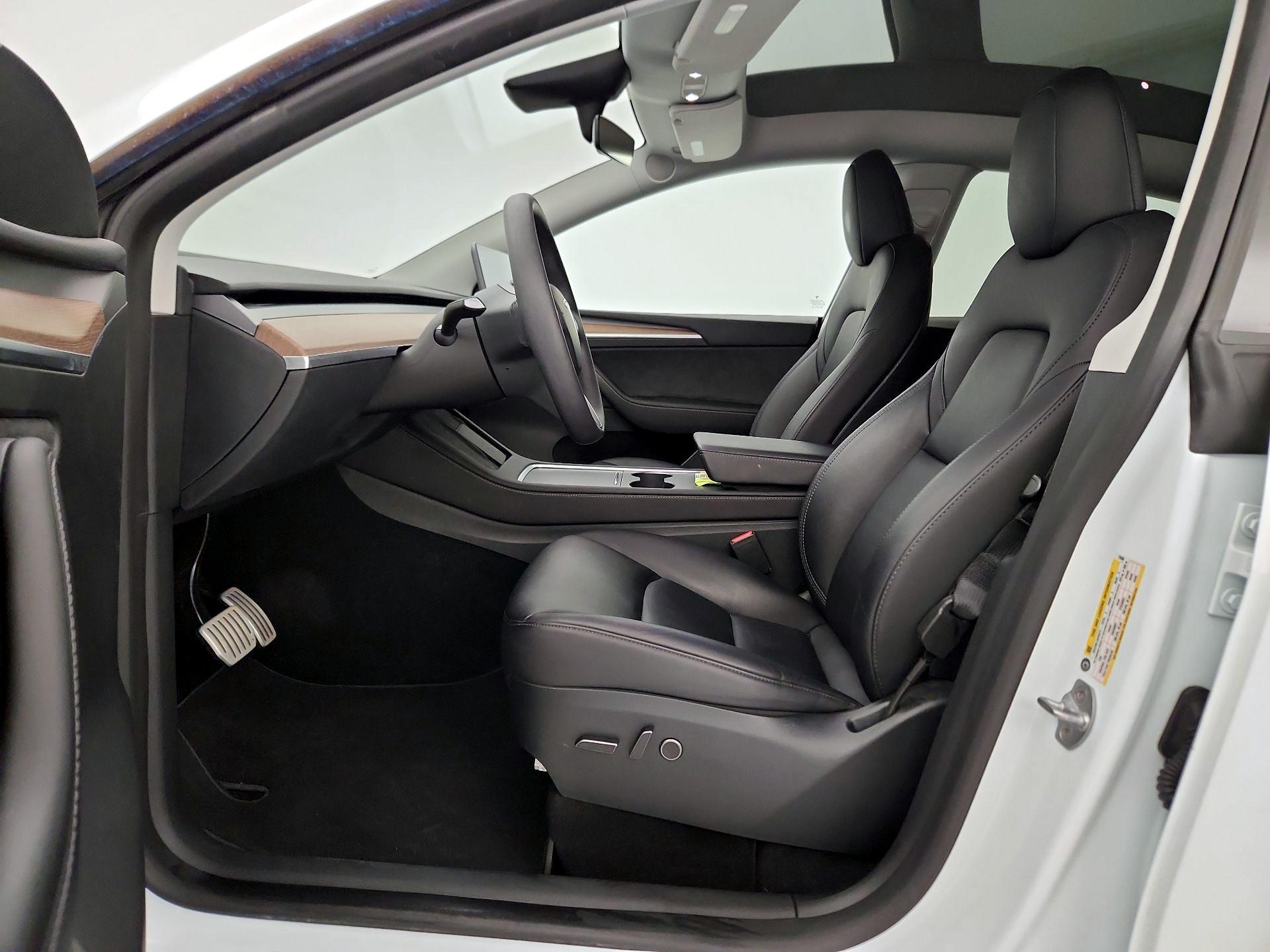 Thumbnail: 2023 Tesla Model Y - 11