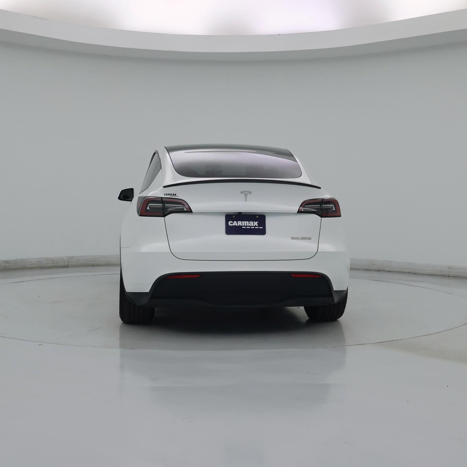 Thumbnail: 2023 Tesla Model Y - 6