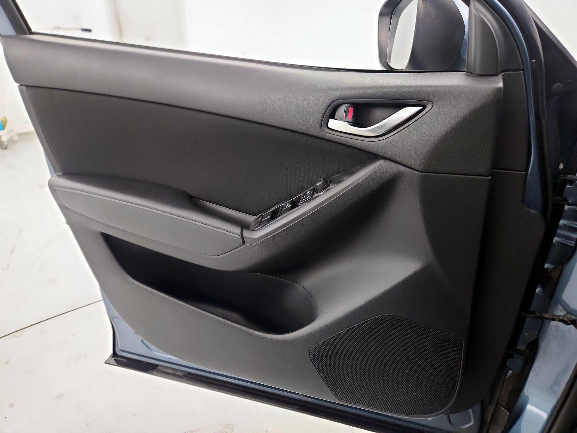 Thumbnail: 2016 Mazda CX-5 - 12