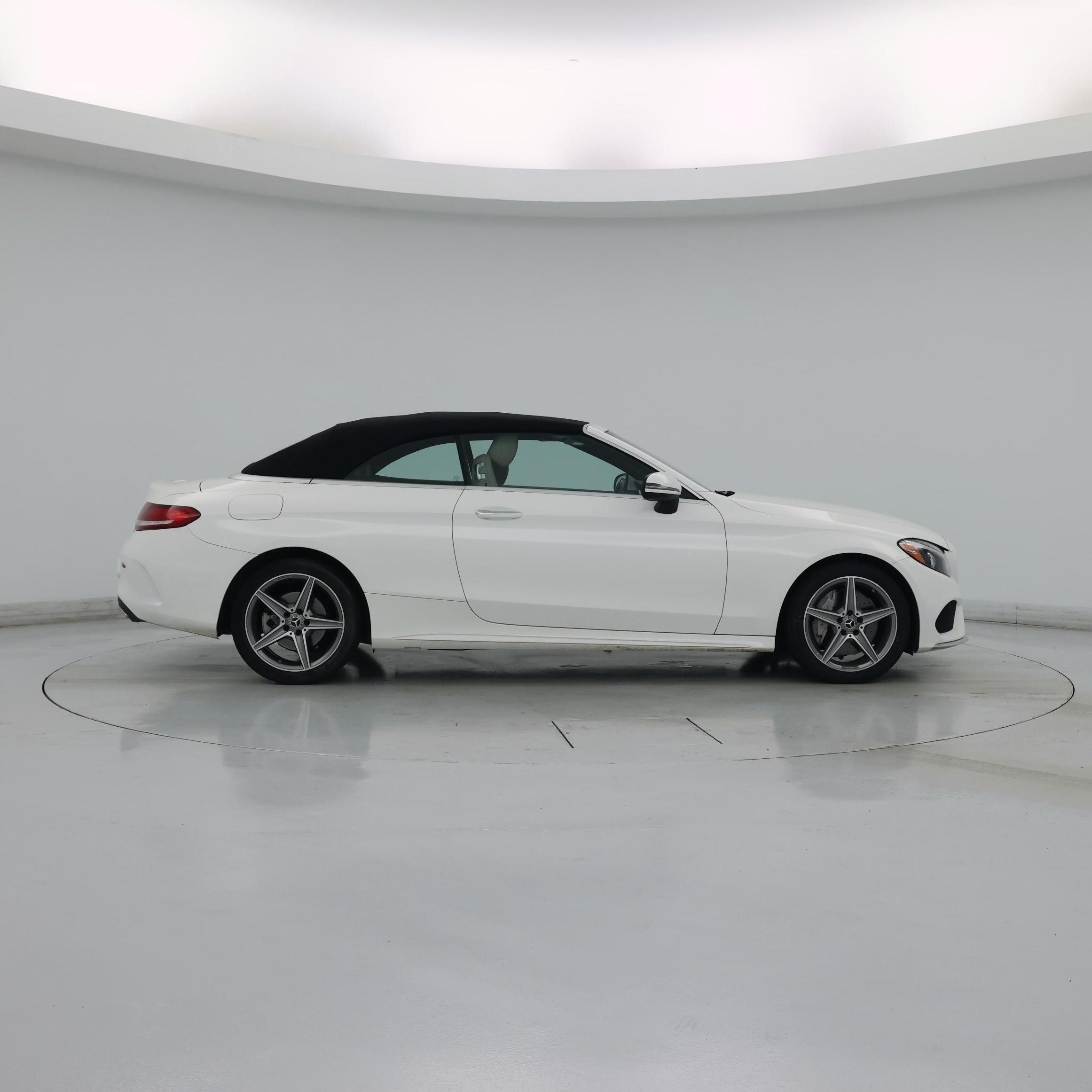 Thumbnail: 2017 Mercedes-Benz C-Class - 7