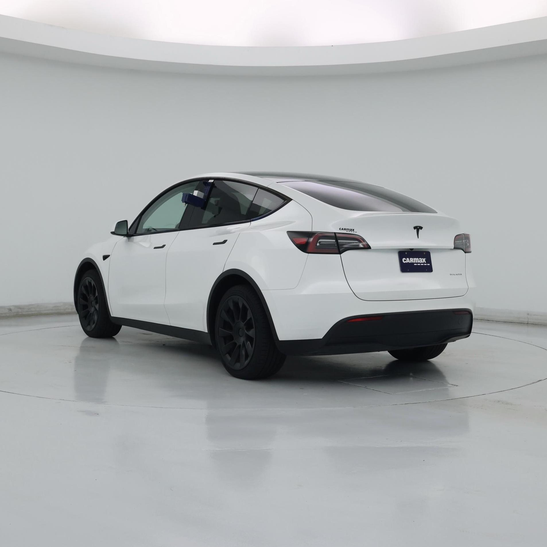 Thumbnail: 2023 Tesla Model Y - 2