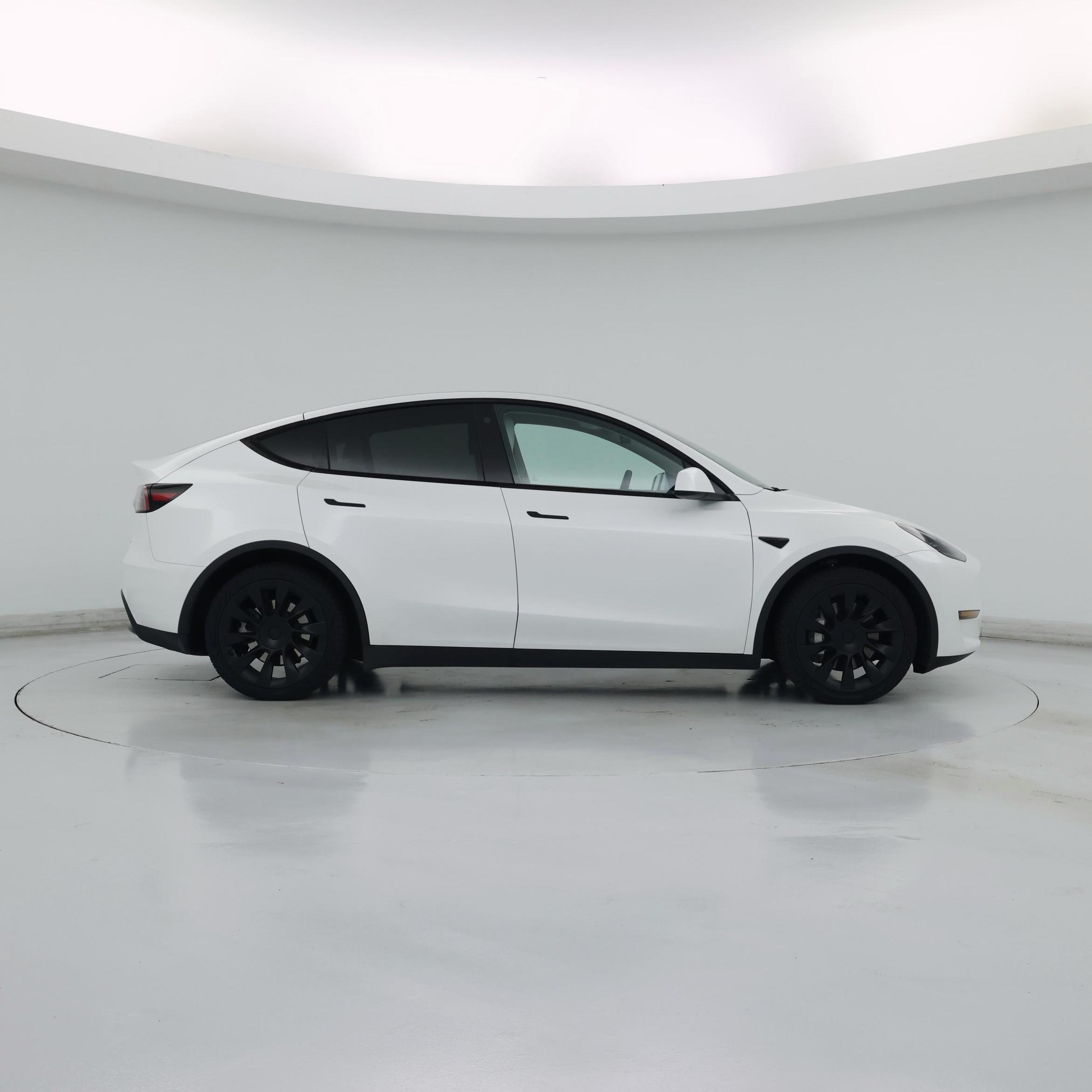 Thumbnail: 2023 Tesla Model Y - 7