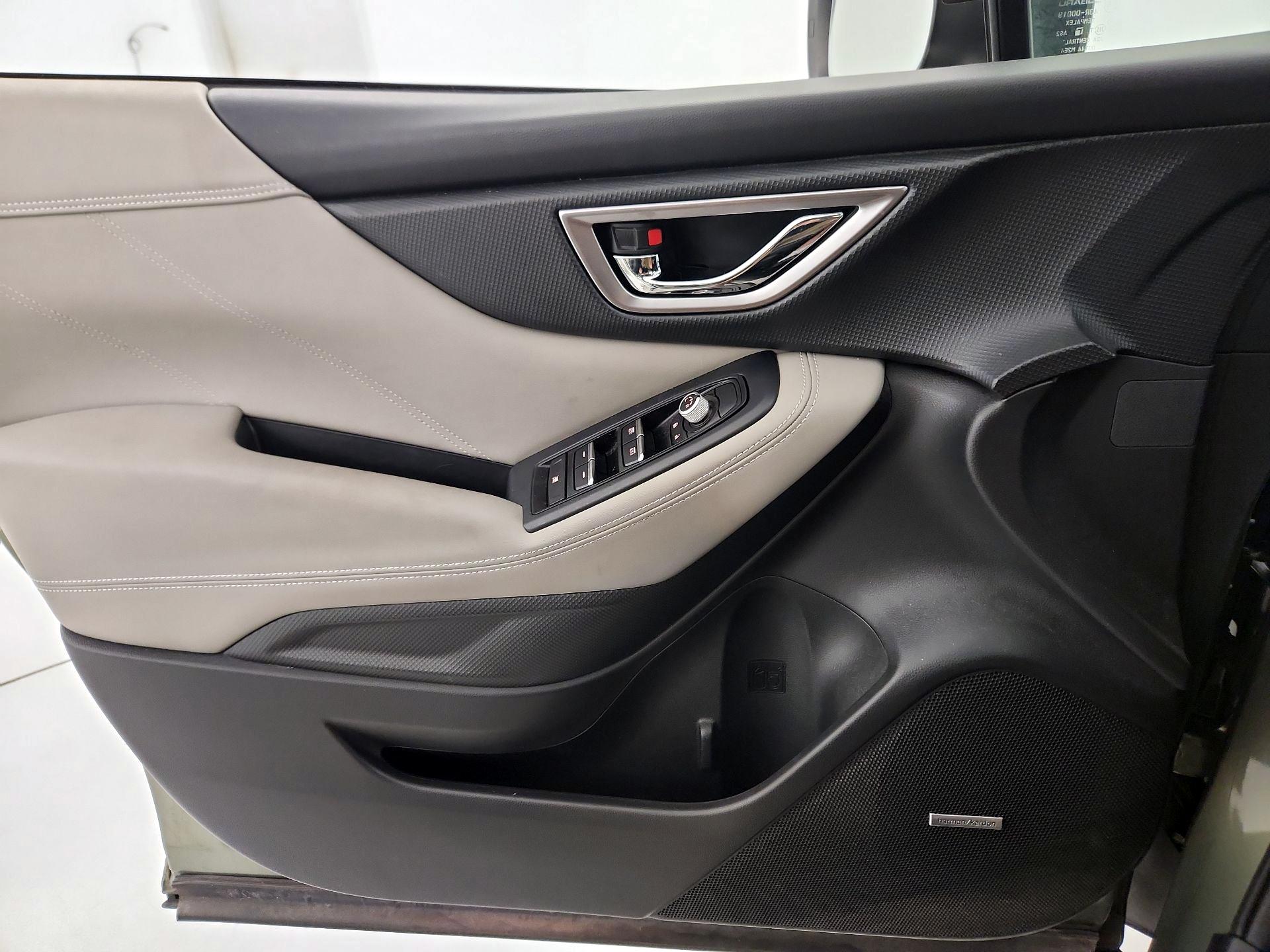Thumbnail: 2017 Subaru Forester - 12