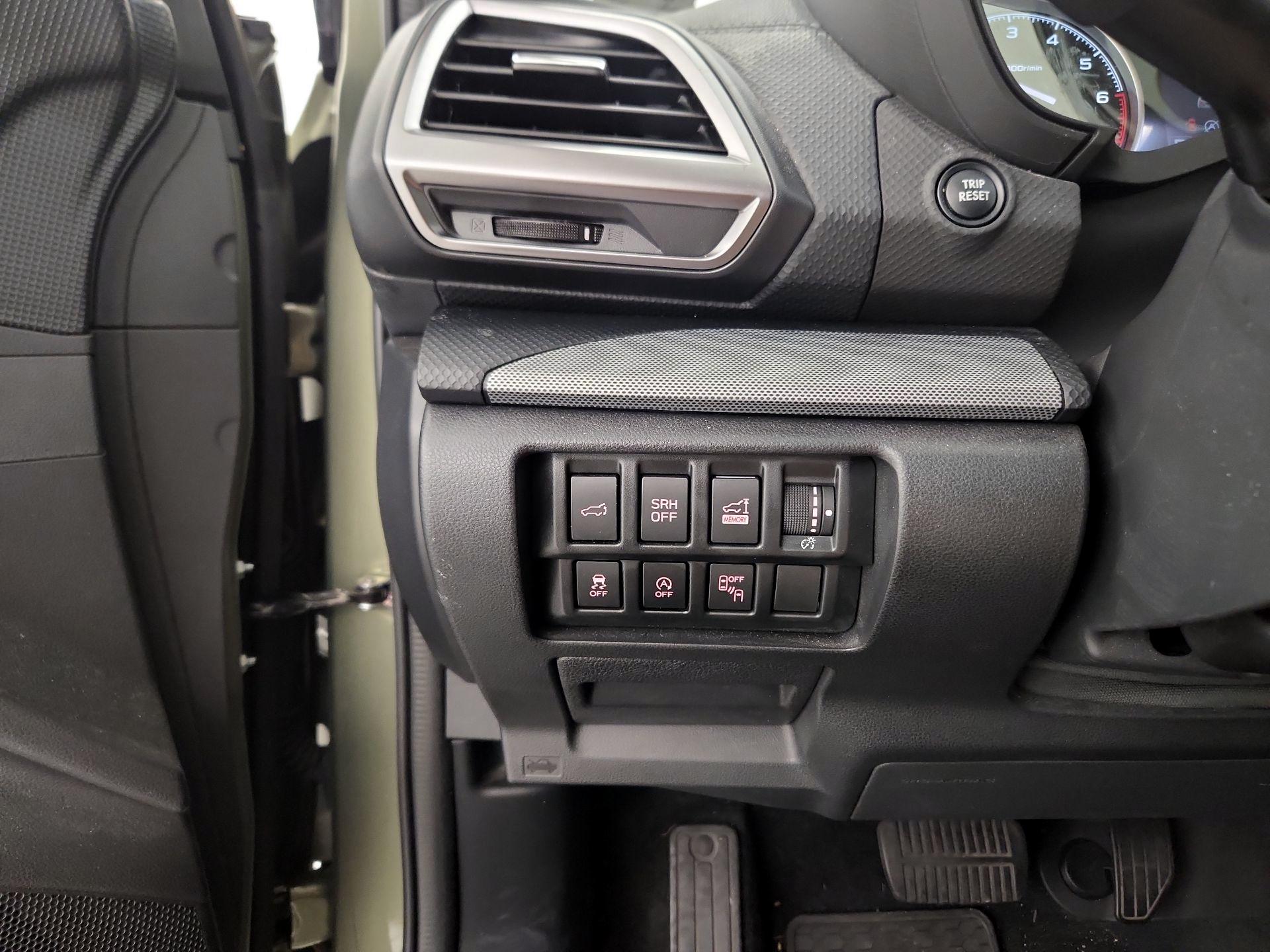 Thumbnail: 2017 Subaru Forester - 13