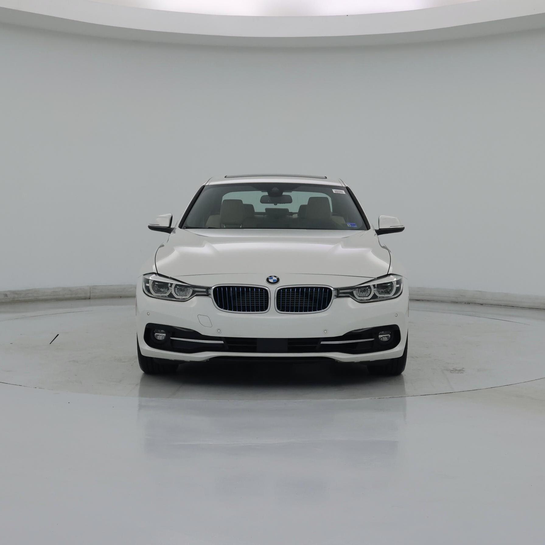 Thumbnail: 2017 BMW 3 Series - 5