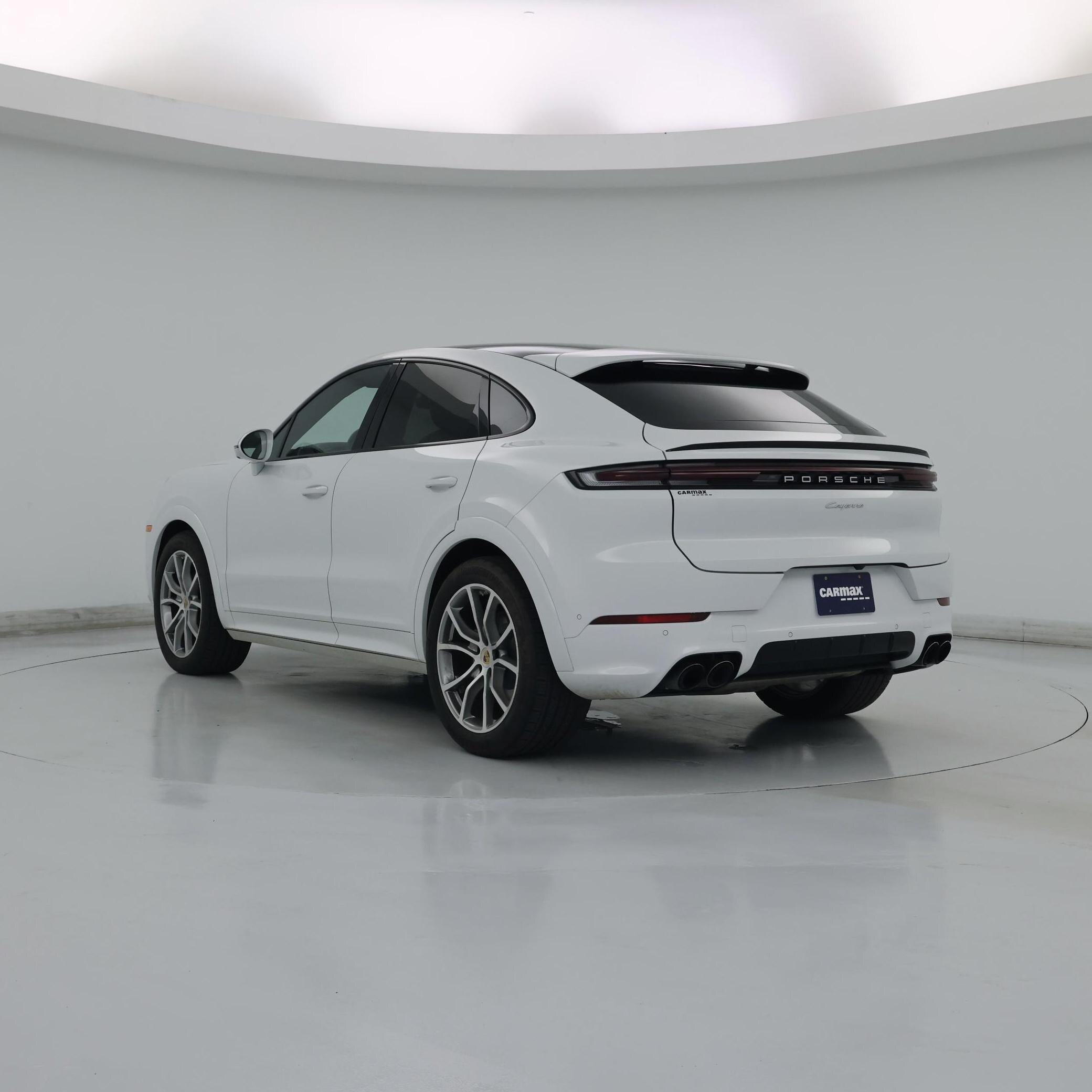 Thumbnail: 2024 Porsche Cayenne - 2