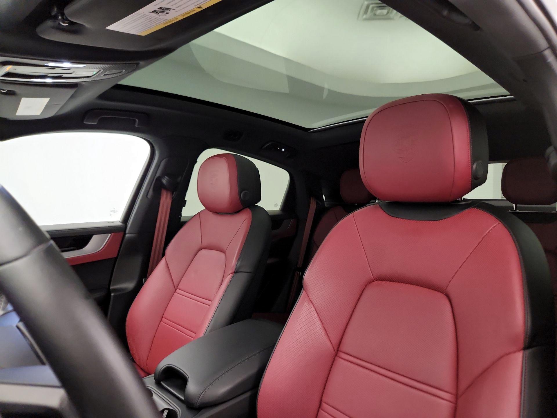 Thumbnail: 2024 Porsche Cayenne - 20