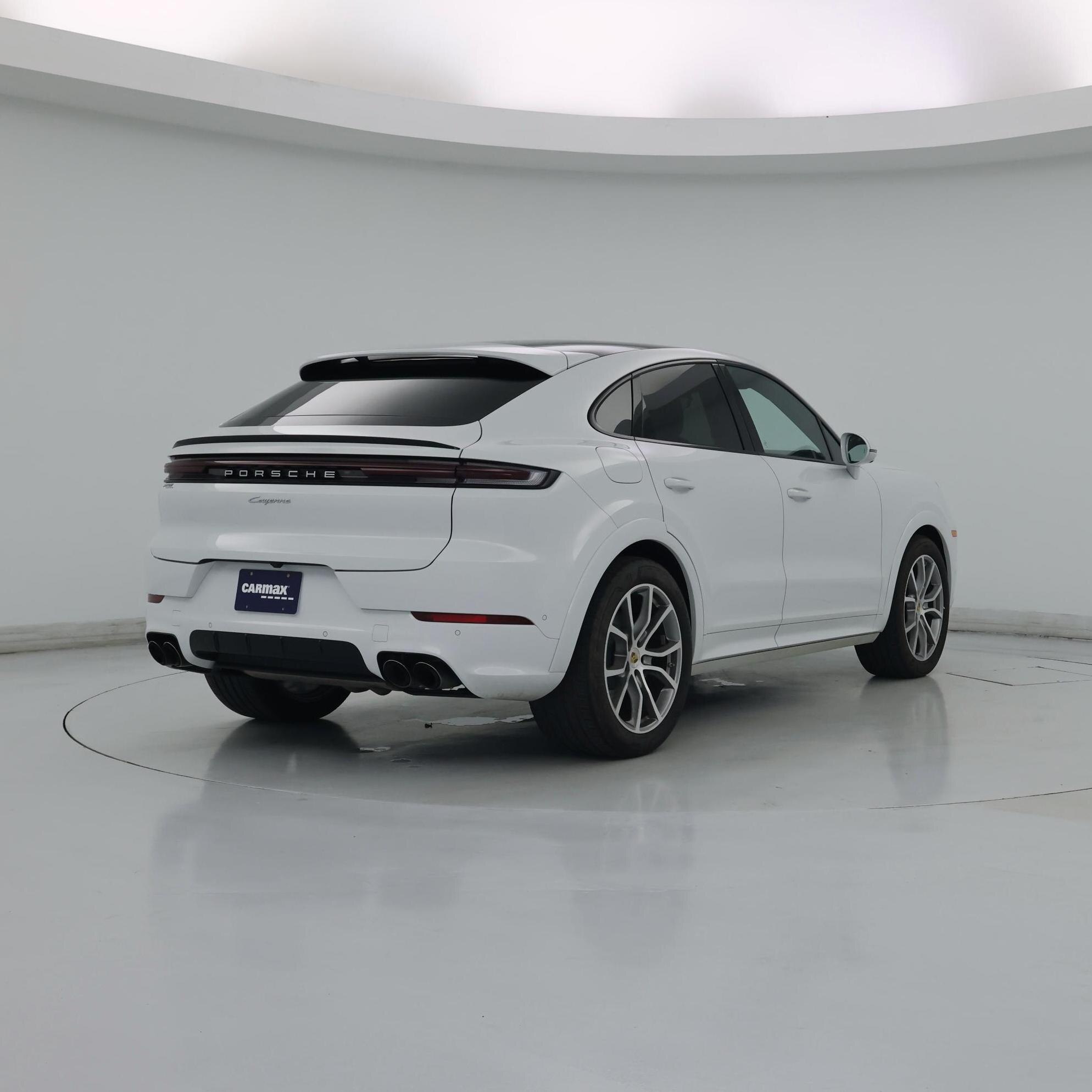 Thumbnail: 2024 Porsche Cayenne - 8