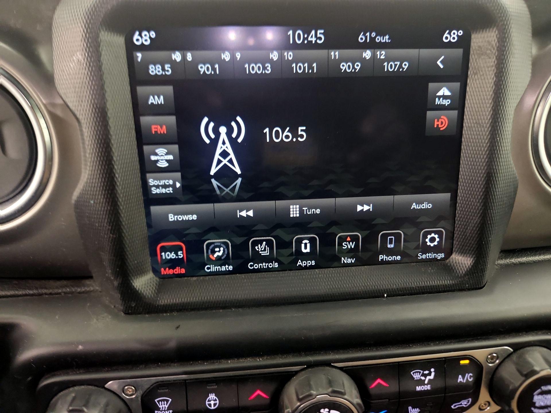 Thumbnail: 2021 Jeep Wrangler - 16
