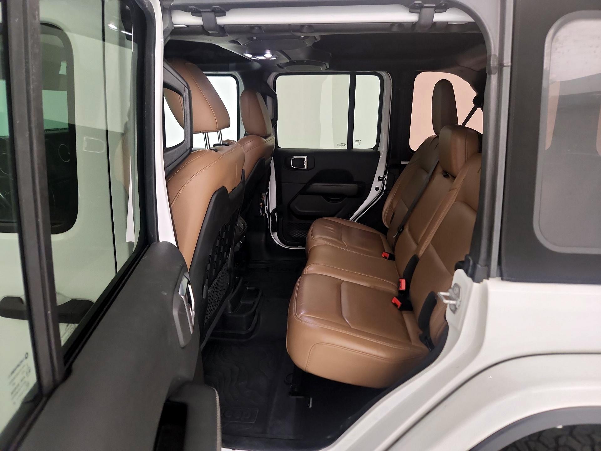 Thumbnail: 2021 Jeep Wrangler - 20