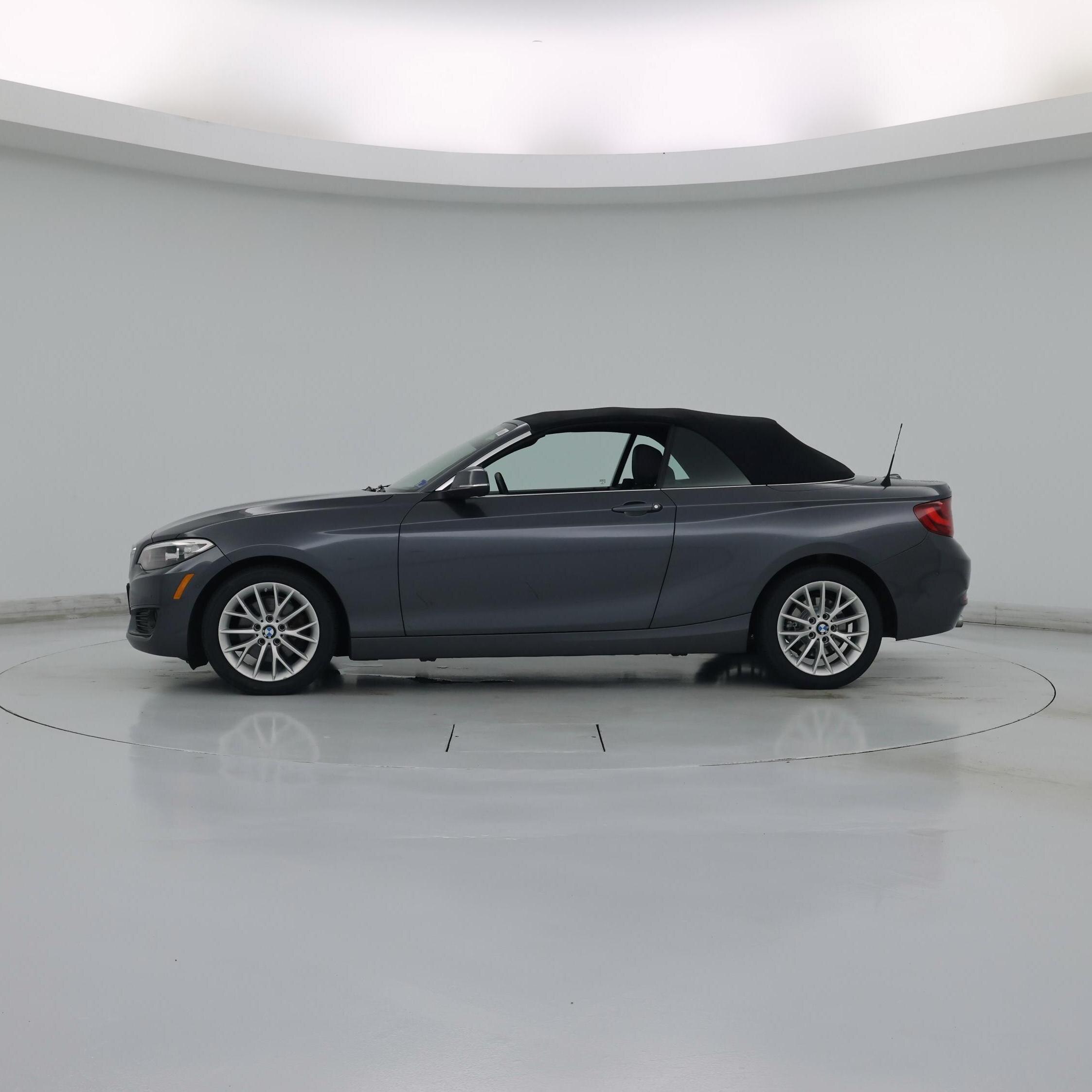 Thumbnail: 2015 BMW 2 Series - 3