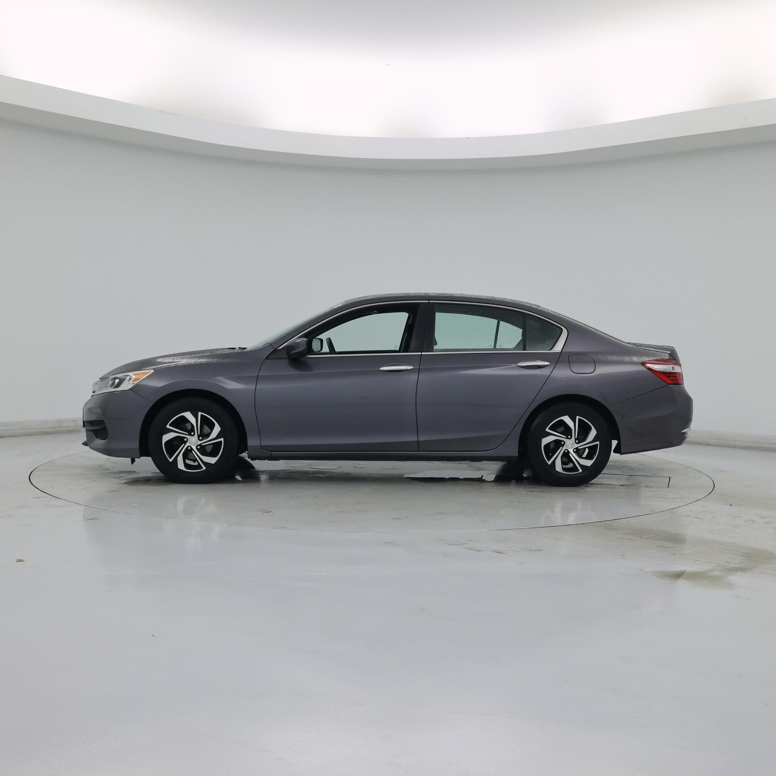 Thumbnail: 2017 Honda Accord - 3