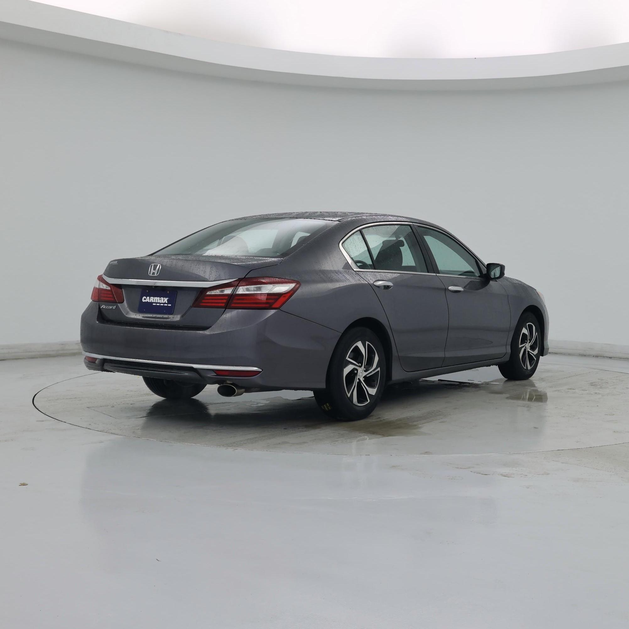Thumbnail: 2017 Honda Accord - 8