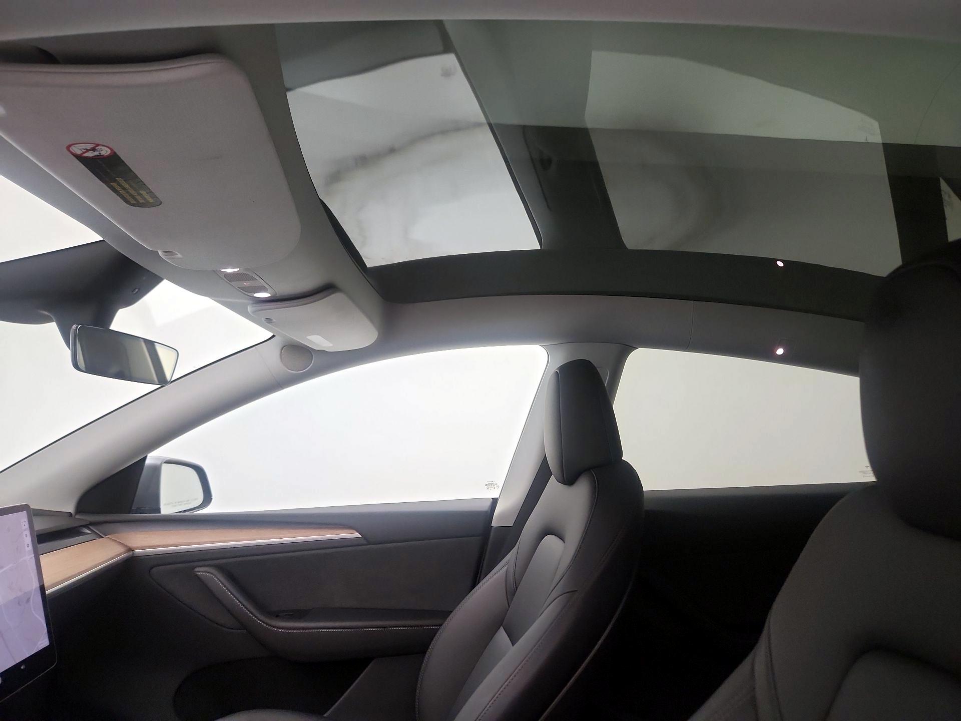 Thumbnail: 2025 Tesla Model Y - 19