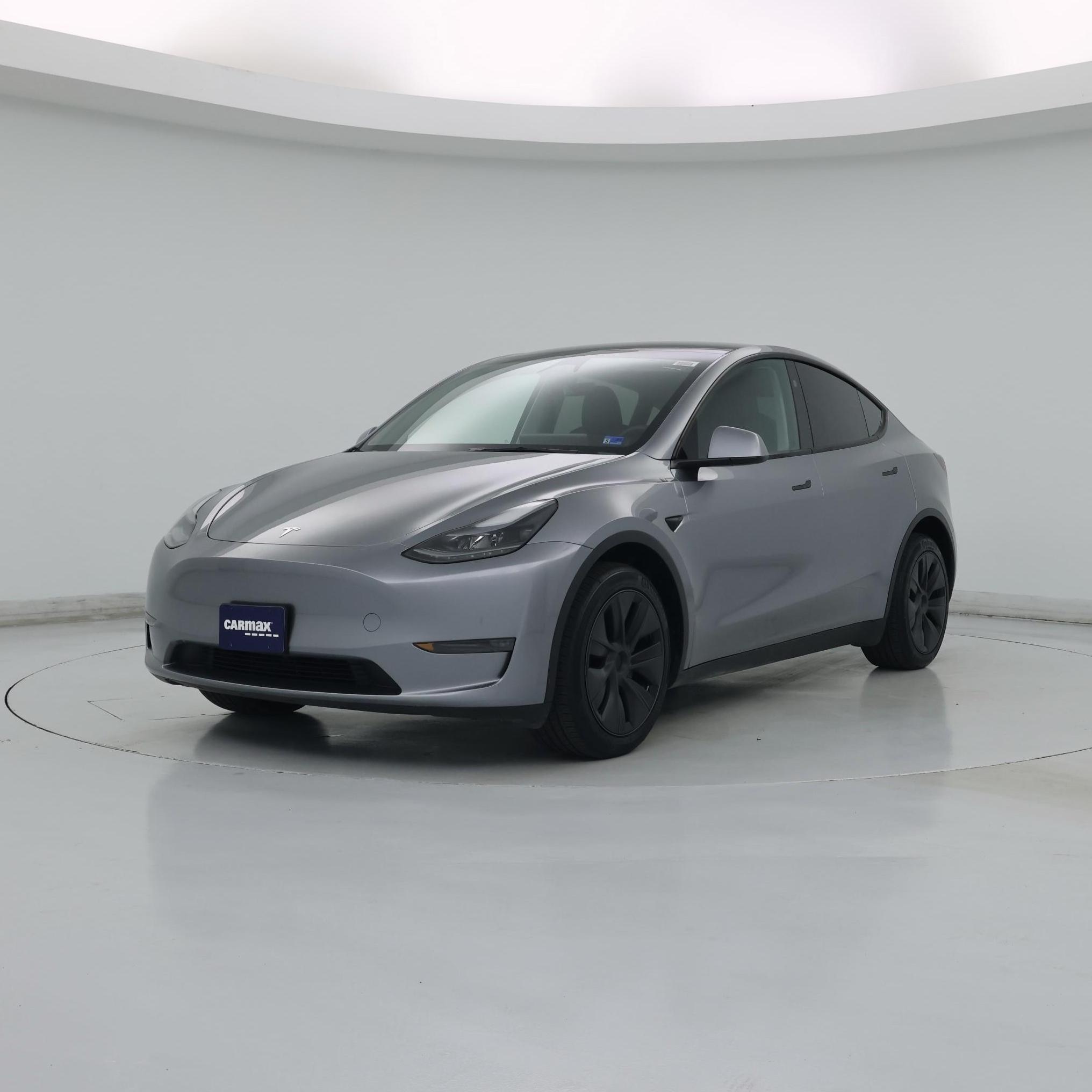 Thumbnail: 2025 Tesla Model Y - 4