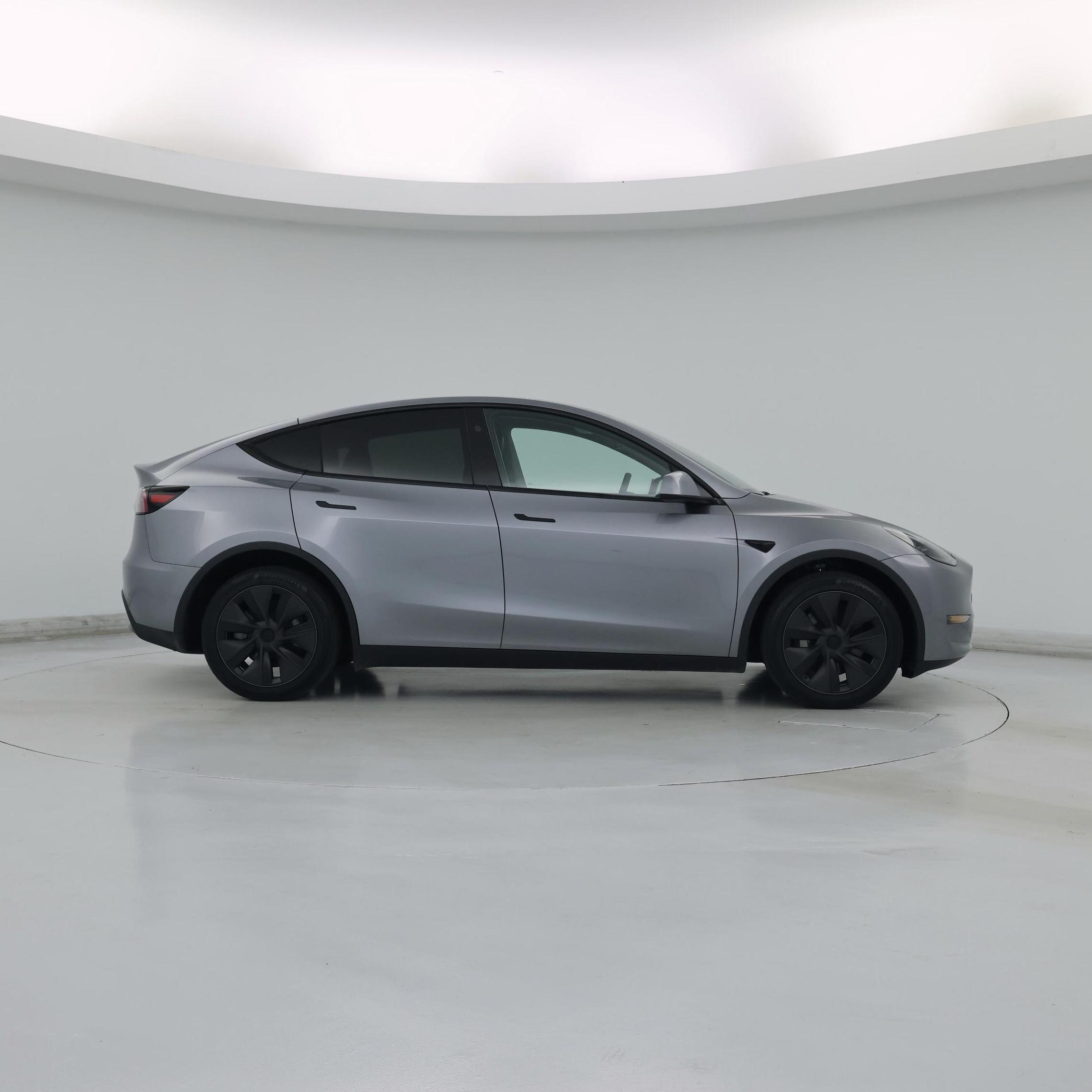 Thumbnail: 2025 Tesla Model Y - 7