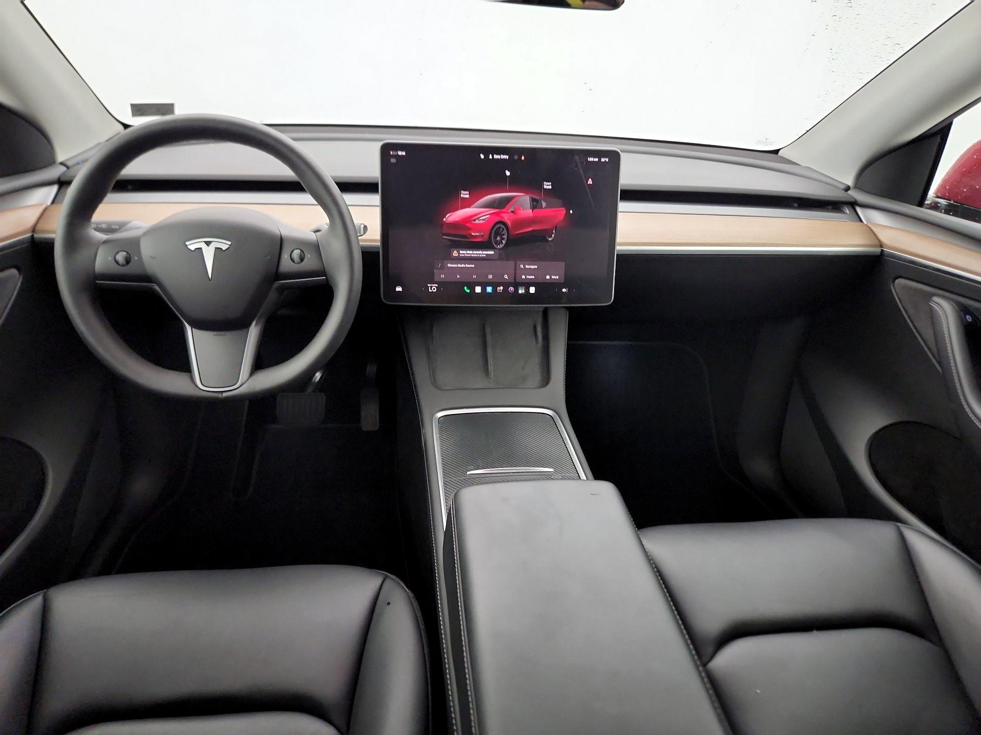 Thumbnail: 2023 Tesla Model Y - 11