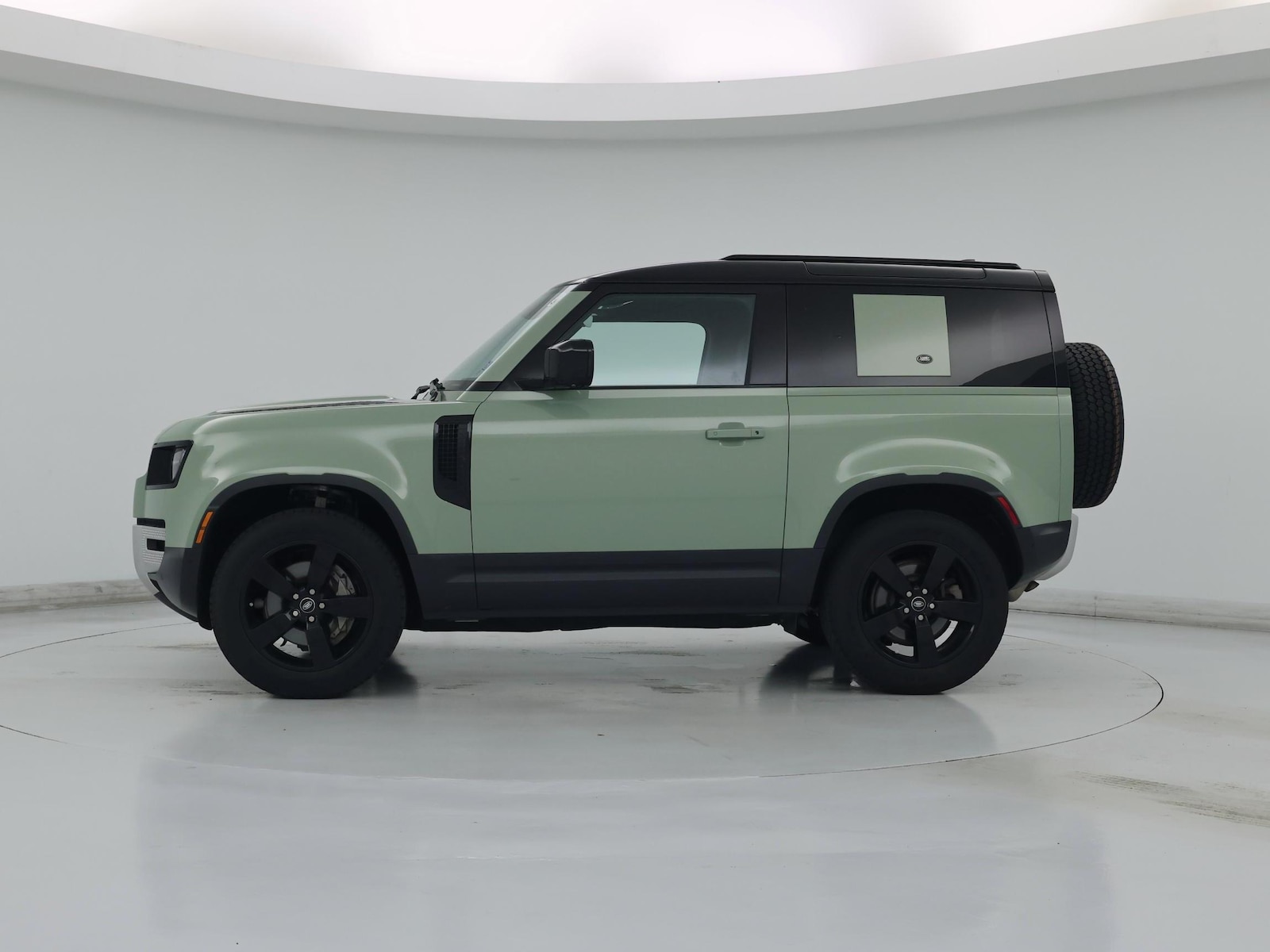 2023 Land Rover Defender 75th Edition - Photo 4