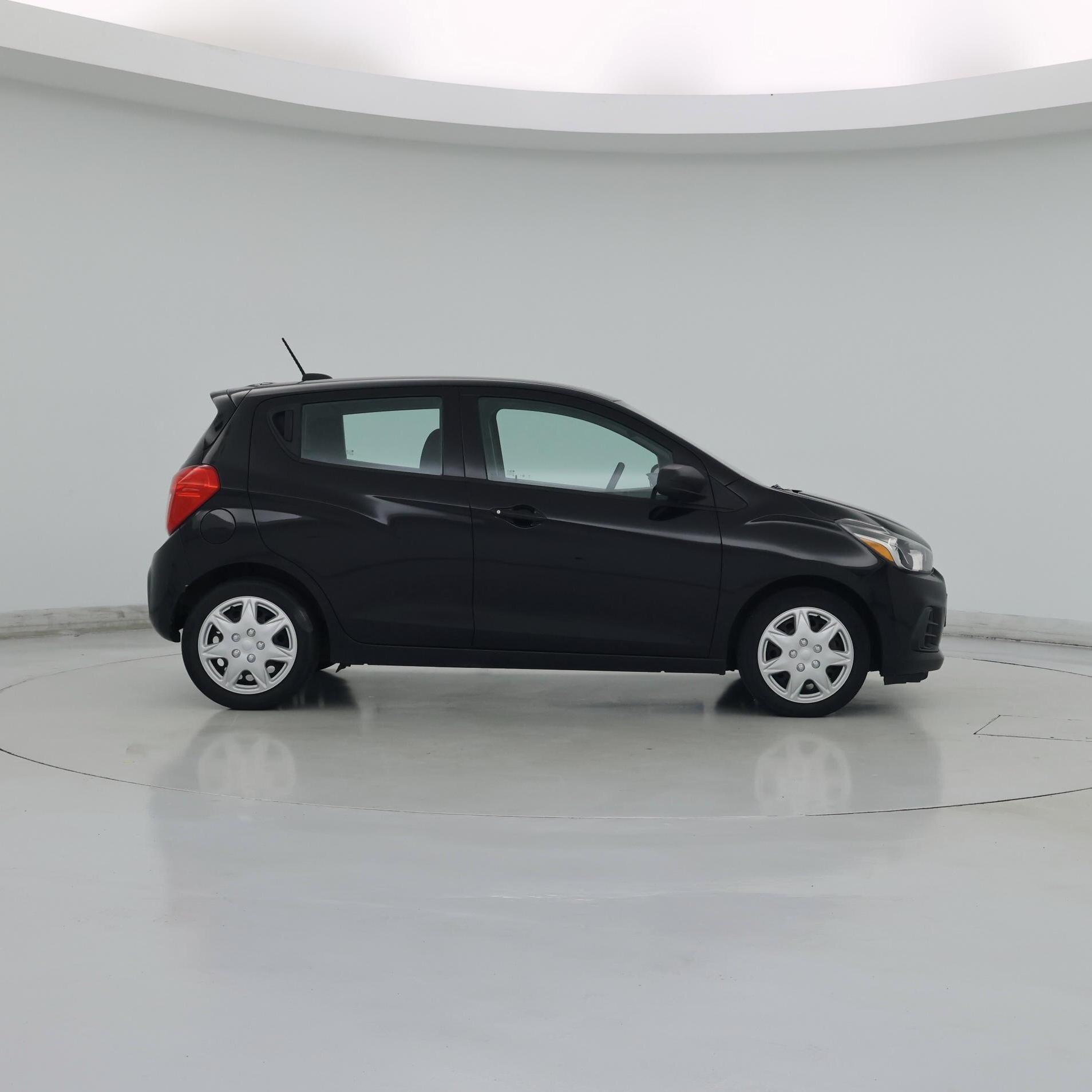 Thumbnail: 2017 Chevrolet Spark - 7