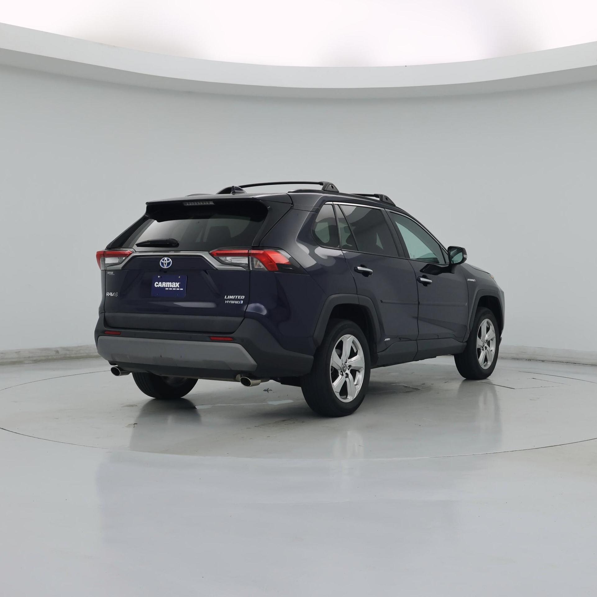 Thumbnail: 2020 Toyota RAV4 - 8