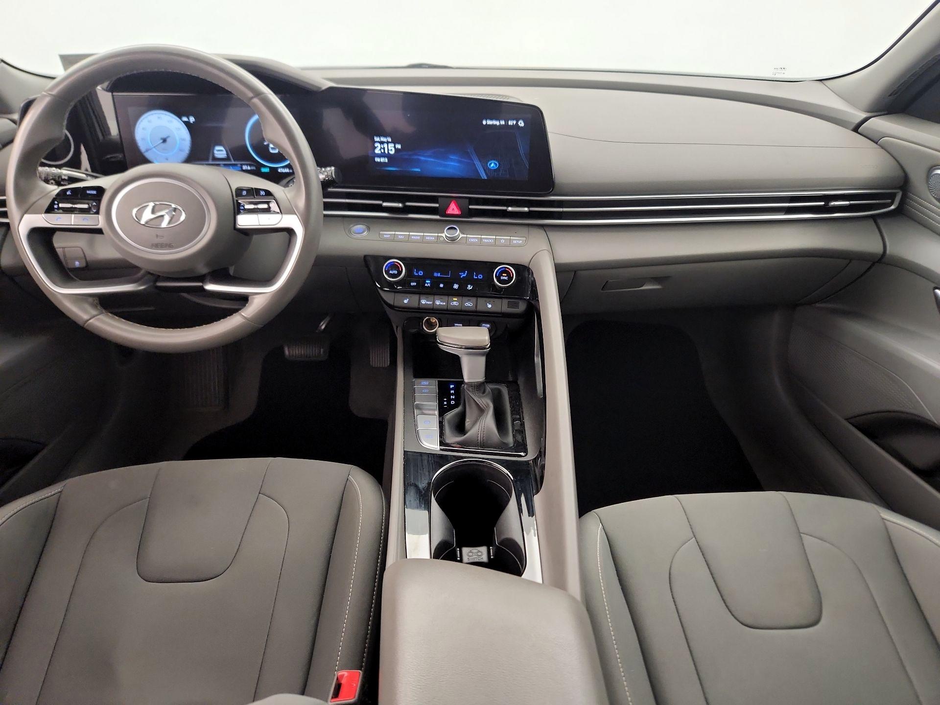 Thumbnail: 2023 Hyundai Elantra - 9
