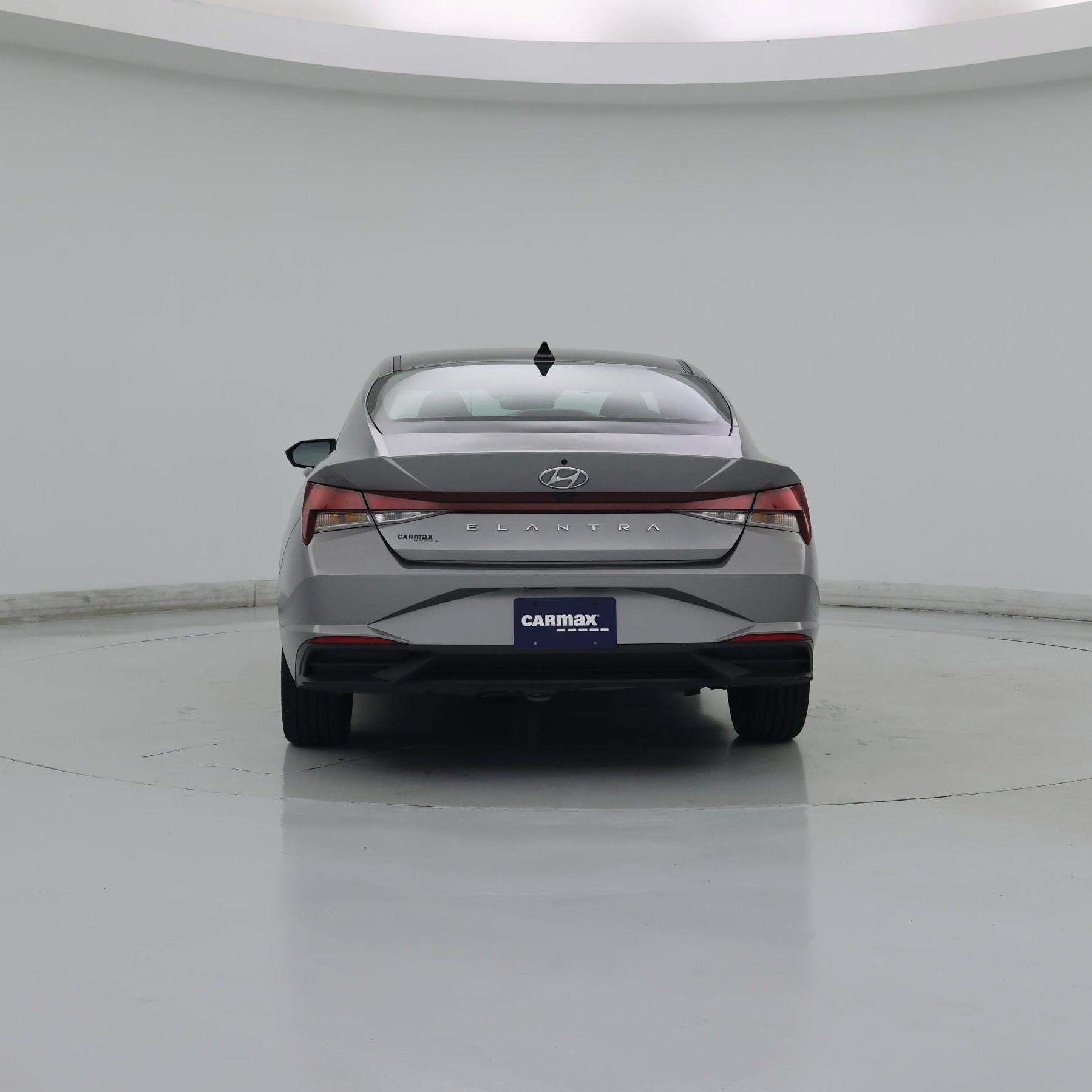 Thumbnail: 2023 Hyundai Elantra - 6