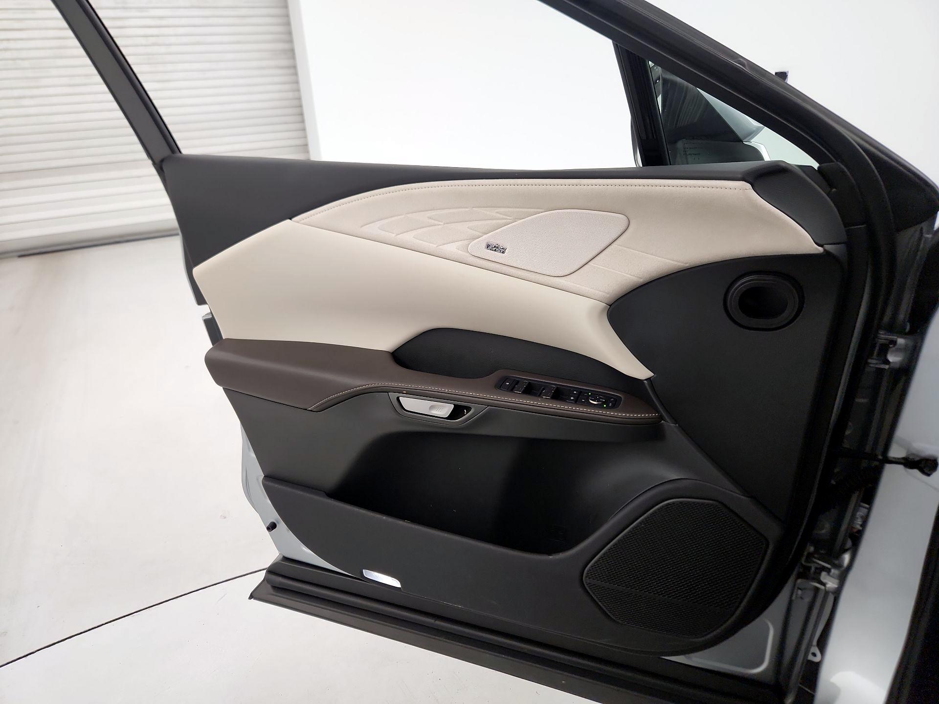 Thumbnail: 2025 Lexus RX - 12