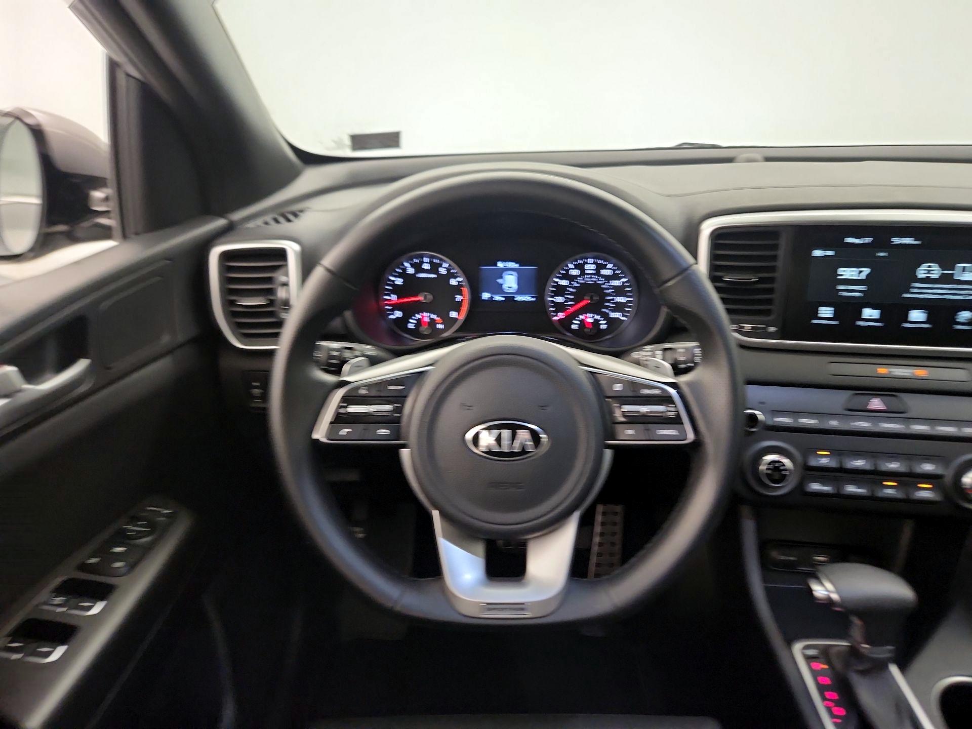 Thumbnail: 2020 Kia Sportage - 10
