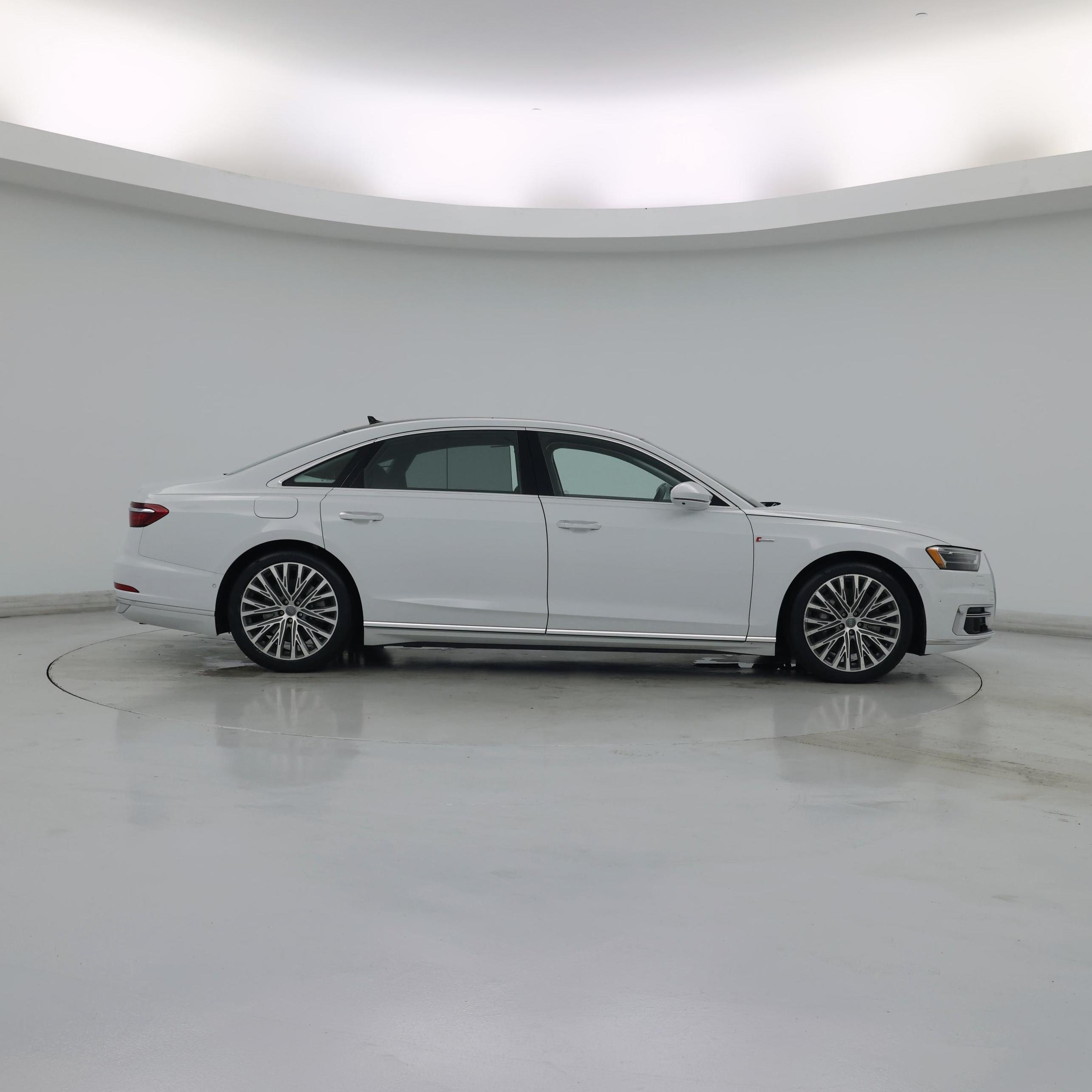 Thumbnail: 2019 Audi A8 - 7