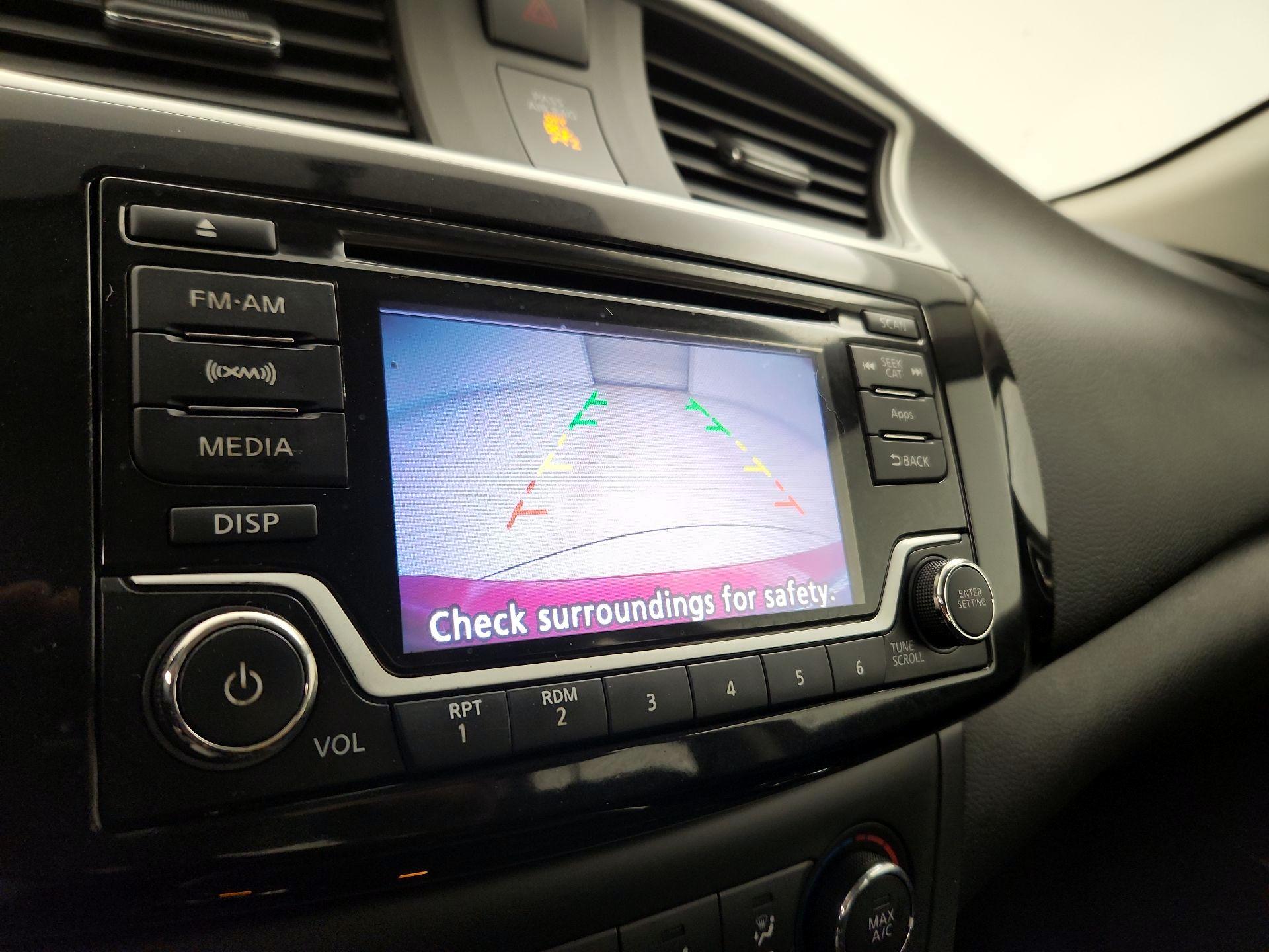 Thumbnail: 2016 Nissan Sentra - 13