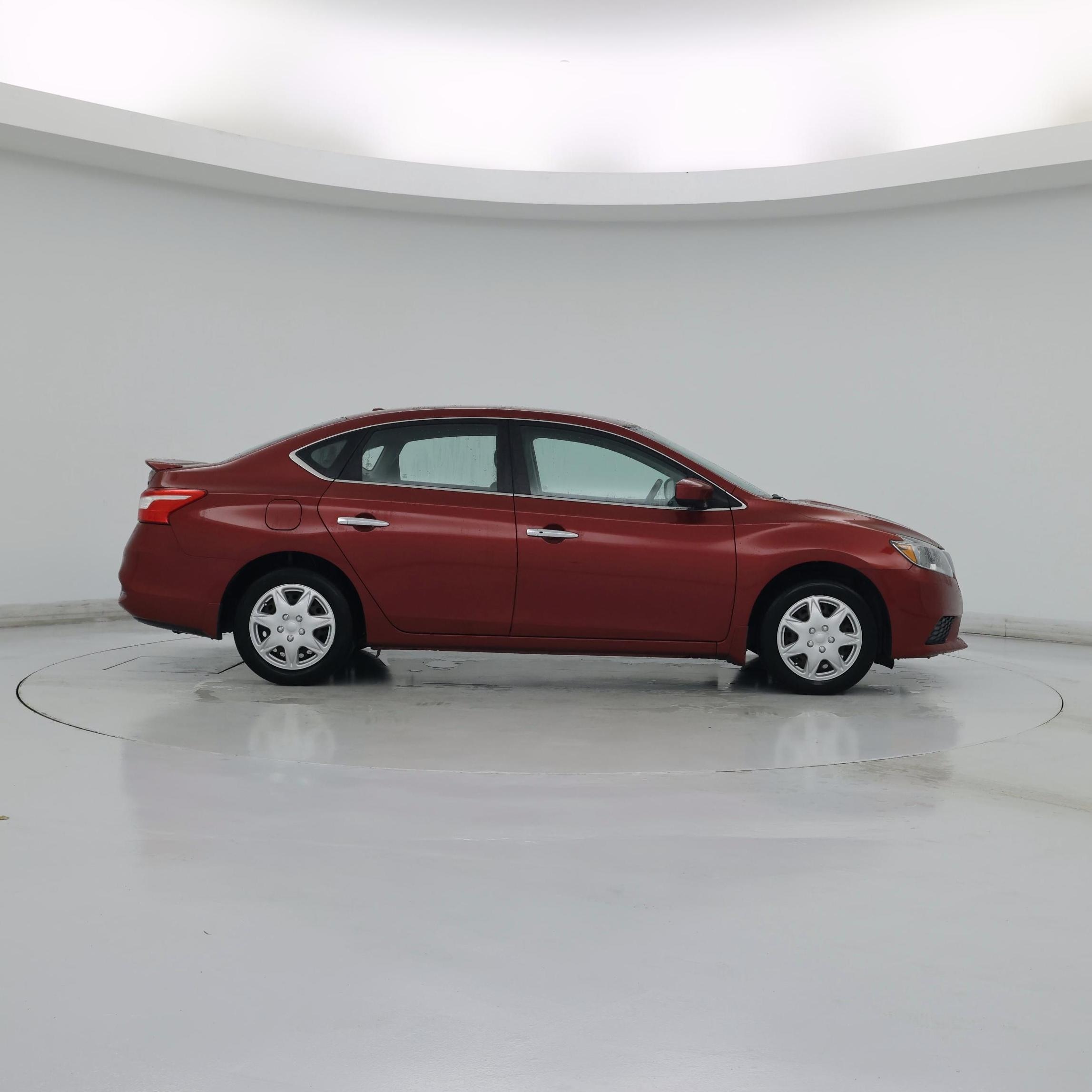 Thumbnail: 2016 Nissan Sentra - 7