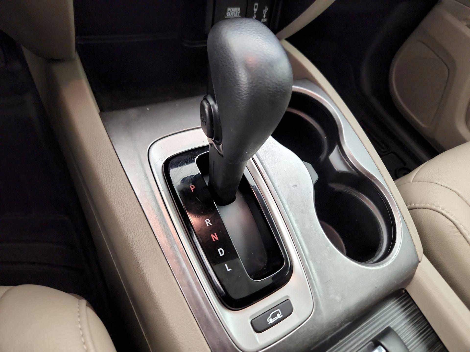 Thumbnail: 2017 Honda Pilot - 15